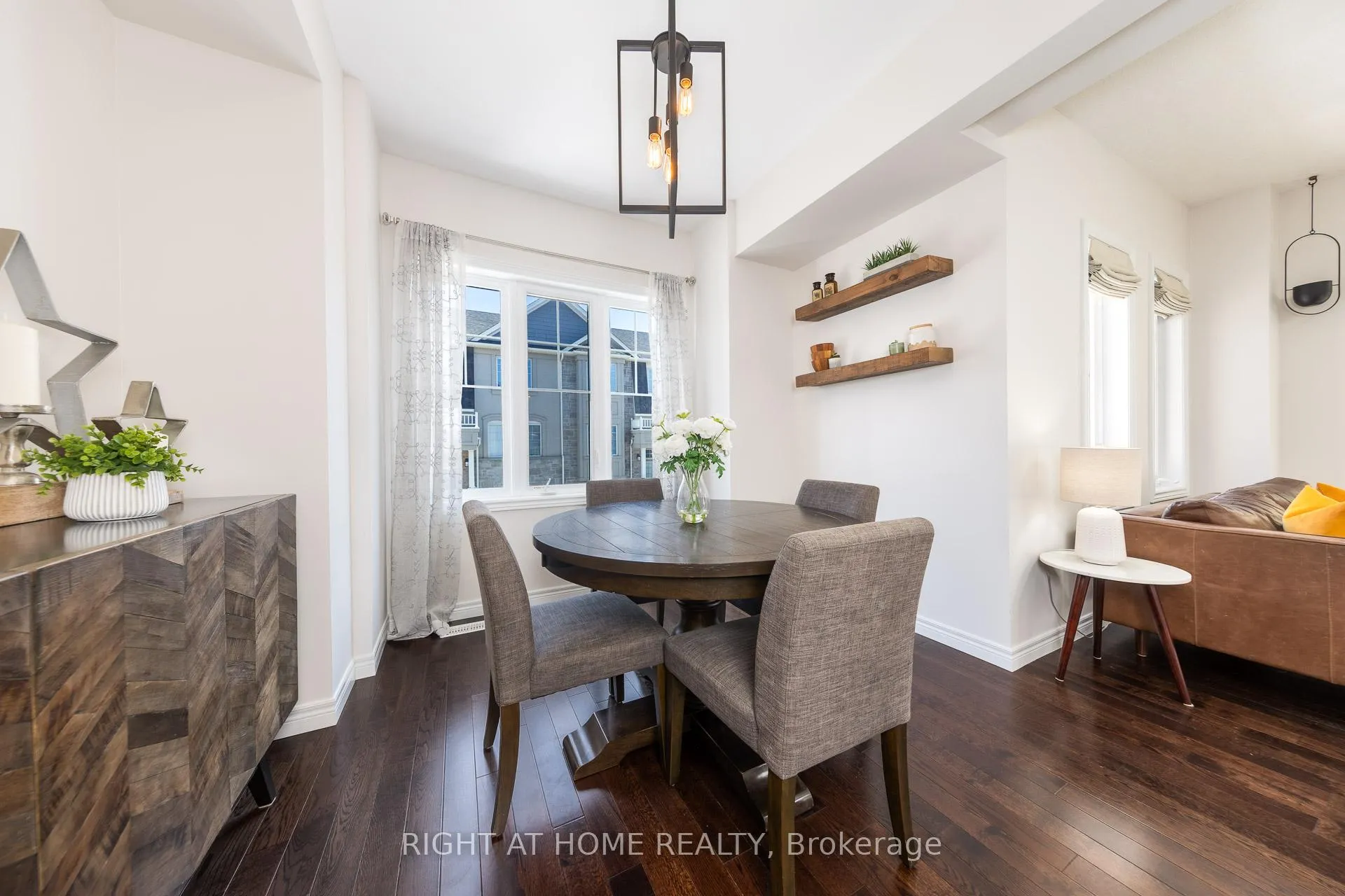 Photo 16 of 21 Marr Lane, Hamilton, Meadowlands — HOMEH