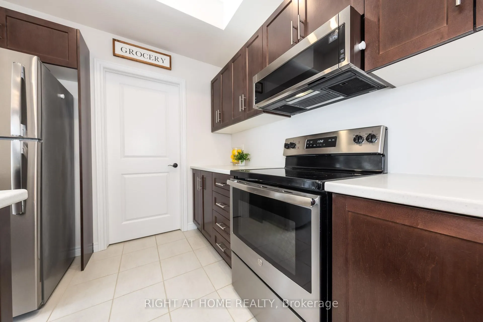 Photo 19 of 21 Marr Lane, Hamilton, Meadowlands — HOMEH
