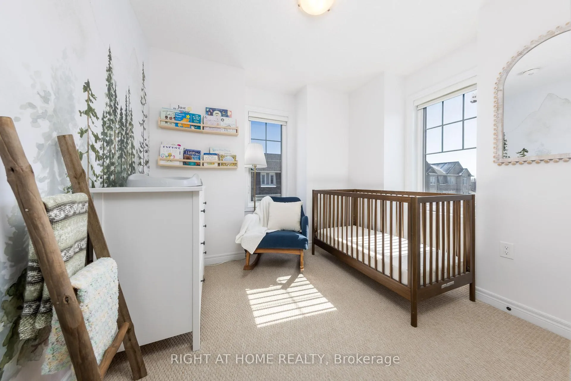 Photo 32 of 21 Marr Lane, Hamilton, Meadowlands — HOMEH