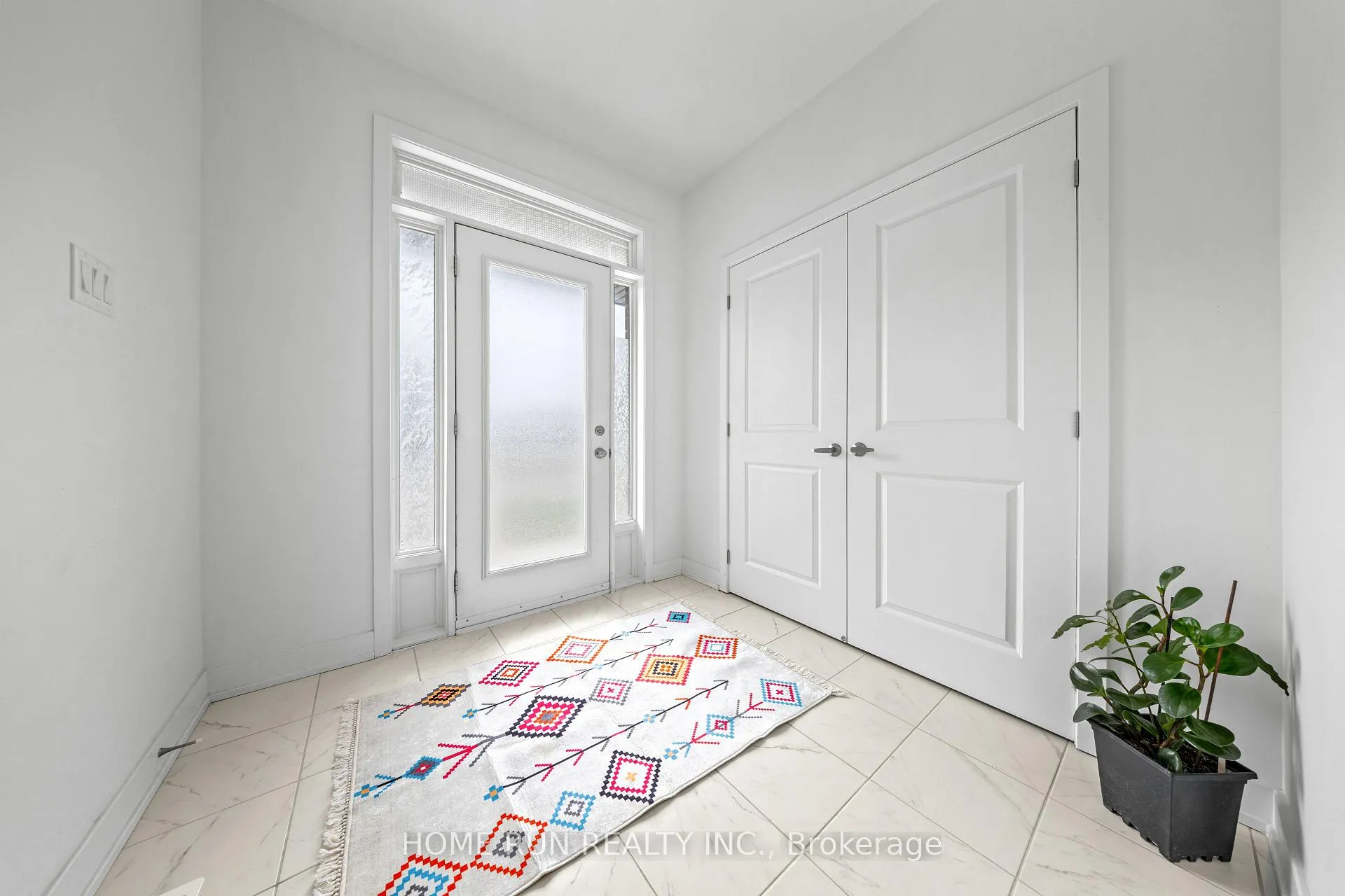 Photo 4 of 909 Beckton Heights, Ottawa, Stittsville (South) — HOMEH