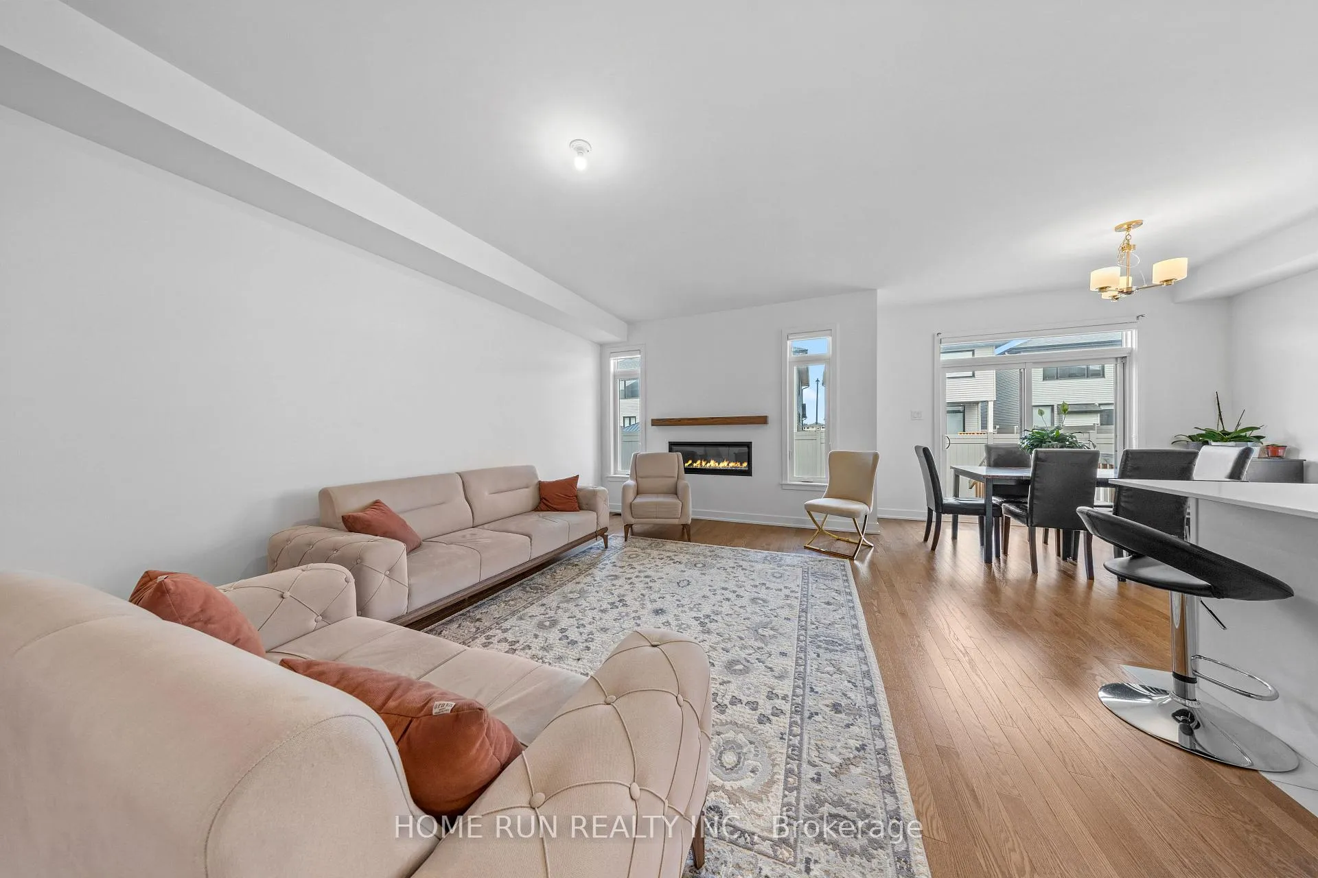 Photo 9 of 909 Beckton Heights, Ottawa, Stittsville (South) — HOMEH
