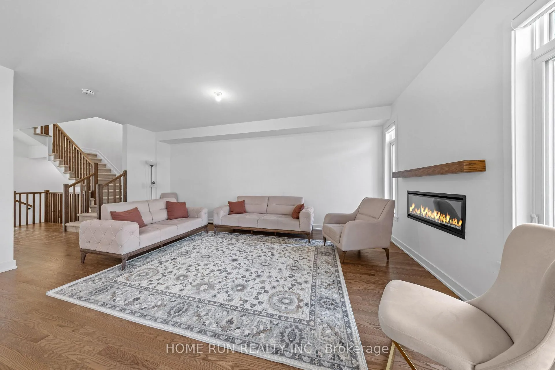 Photo 11 of 909 Beckton Heights, Ottawa, Stittsville (South) — HOMEH