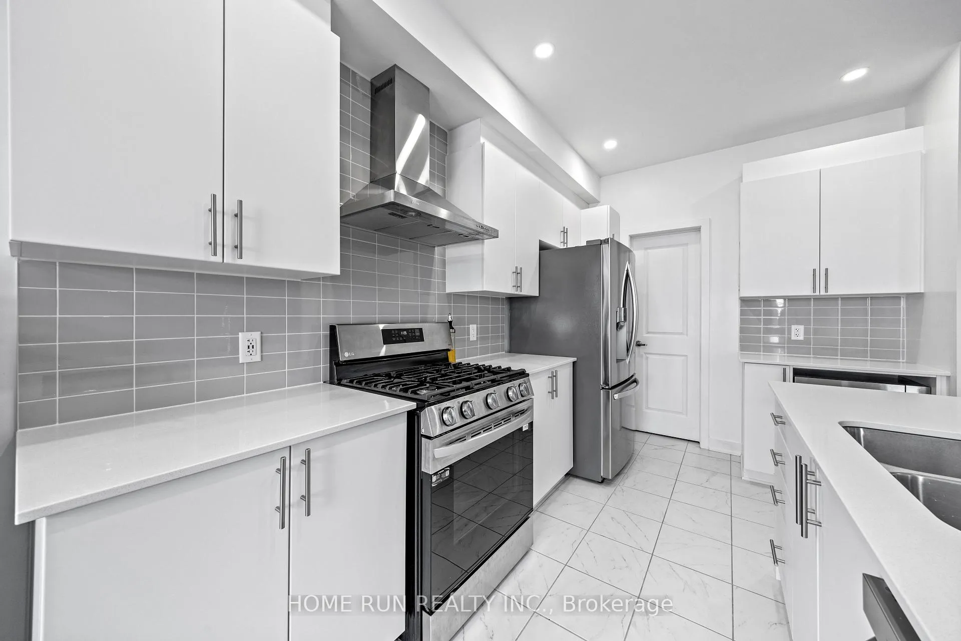 Photo 18 of 909 Beckton Heights, Ottawa, Stittsville (South) — HOMEH