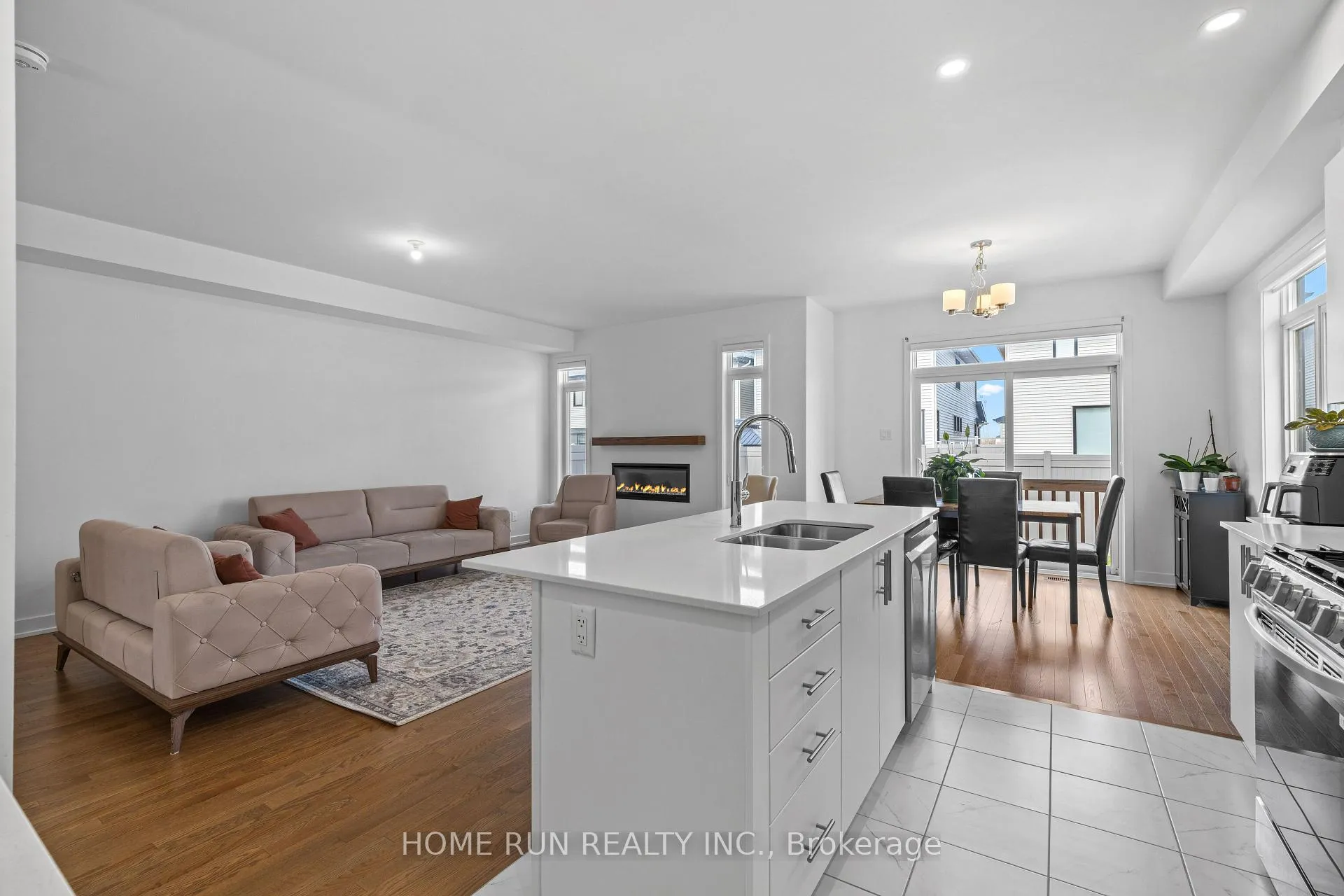 Photo 21 of 909 Beckton Heights, Ottawa, Stittsville (South) — HOMEH