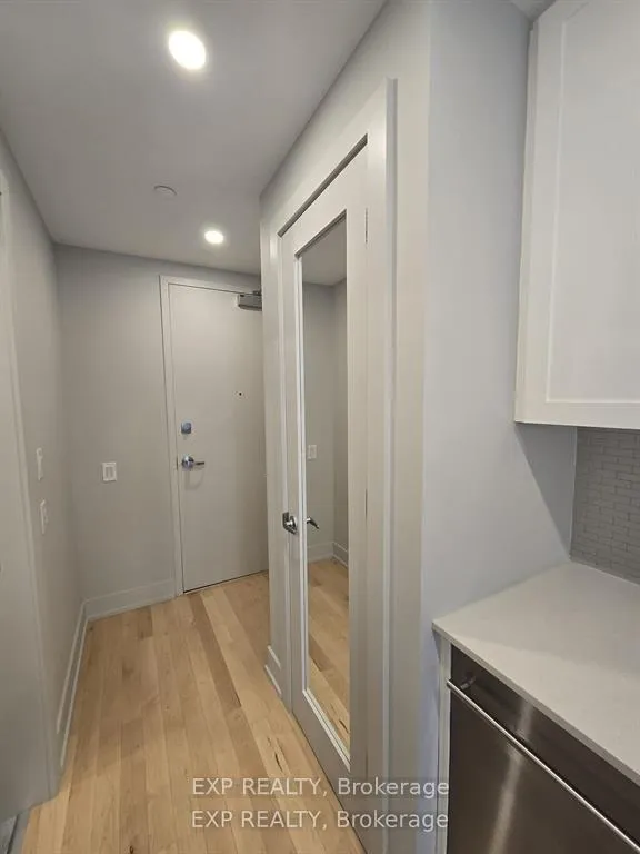 Photo 4 of Unit 313, 60 Springhurst Avenue, Ottawa, Ottawa East — HOMEH