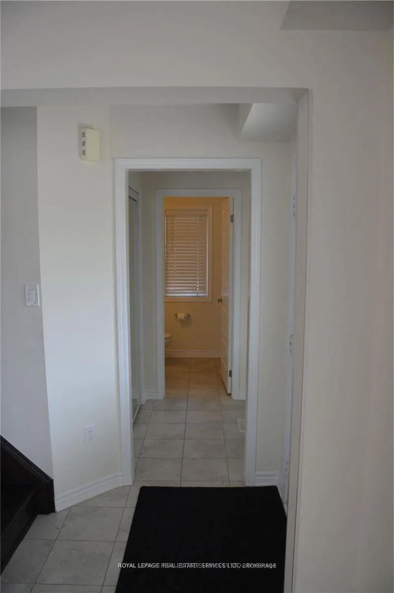 Photo 36 of 98 Mcmonies Drive, Hamilton, Waterdown — HOMEH