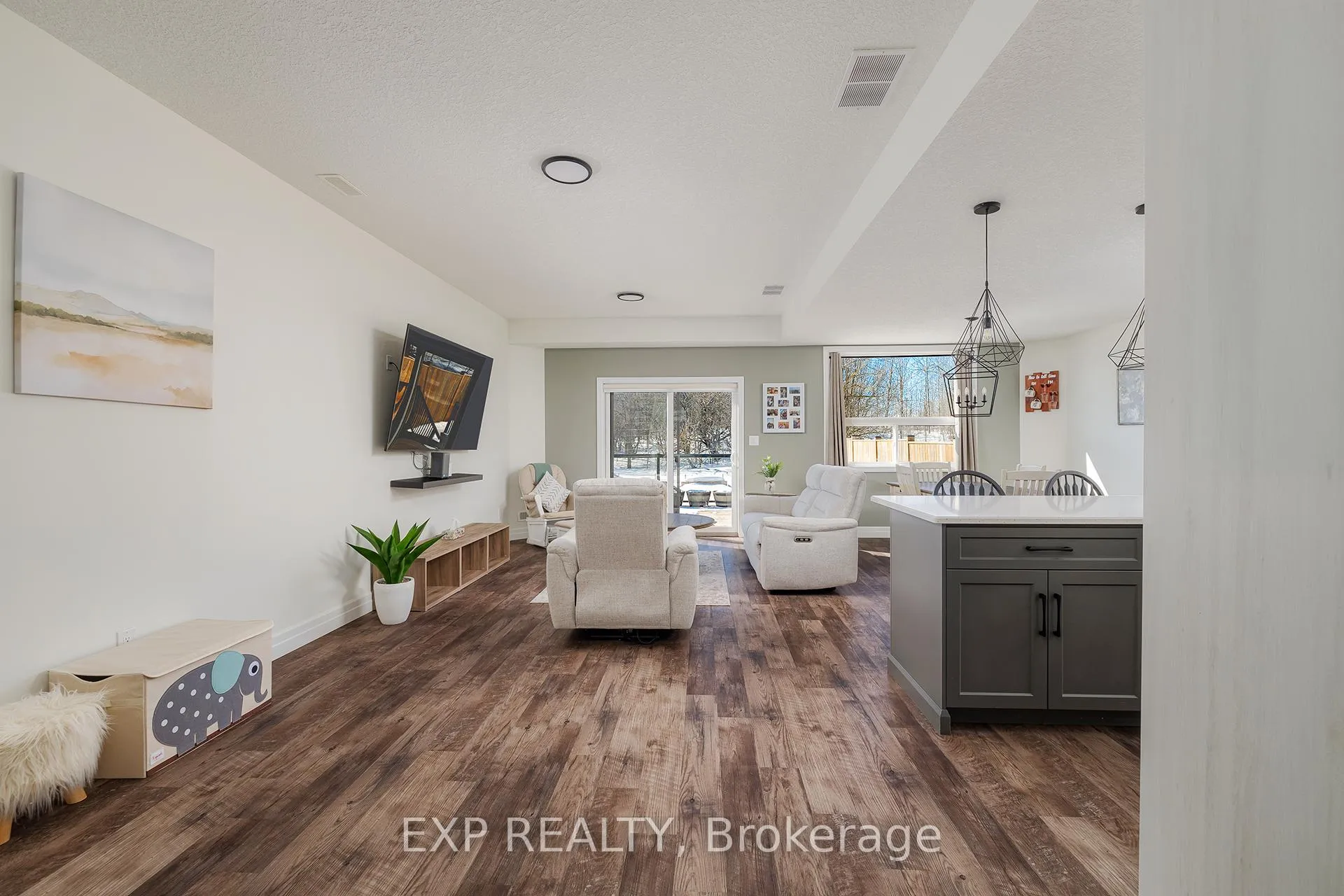 Photo 5 of 147 Pugh Street, Perth East, Milverton — HOMEH