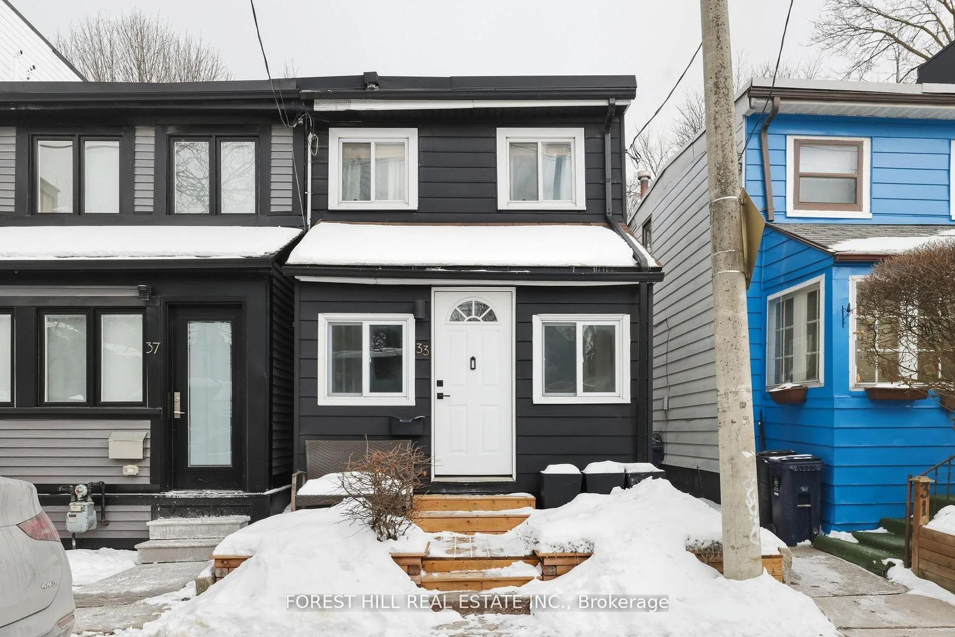 Photo 2 of 33 Craven Road, Toronto, Greenwood-Coxwell — HOMEH