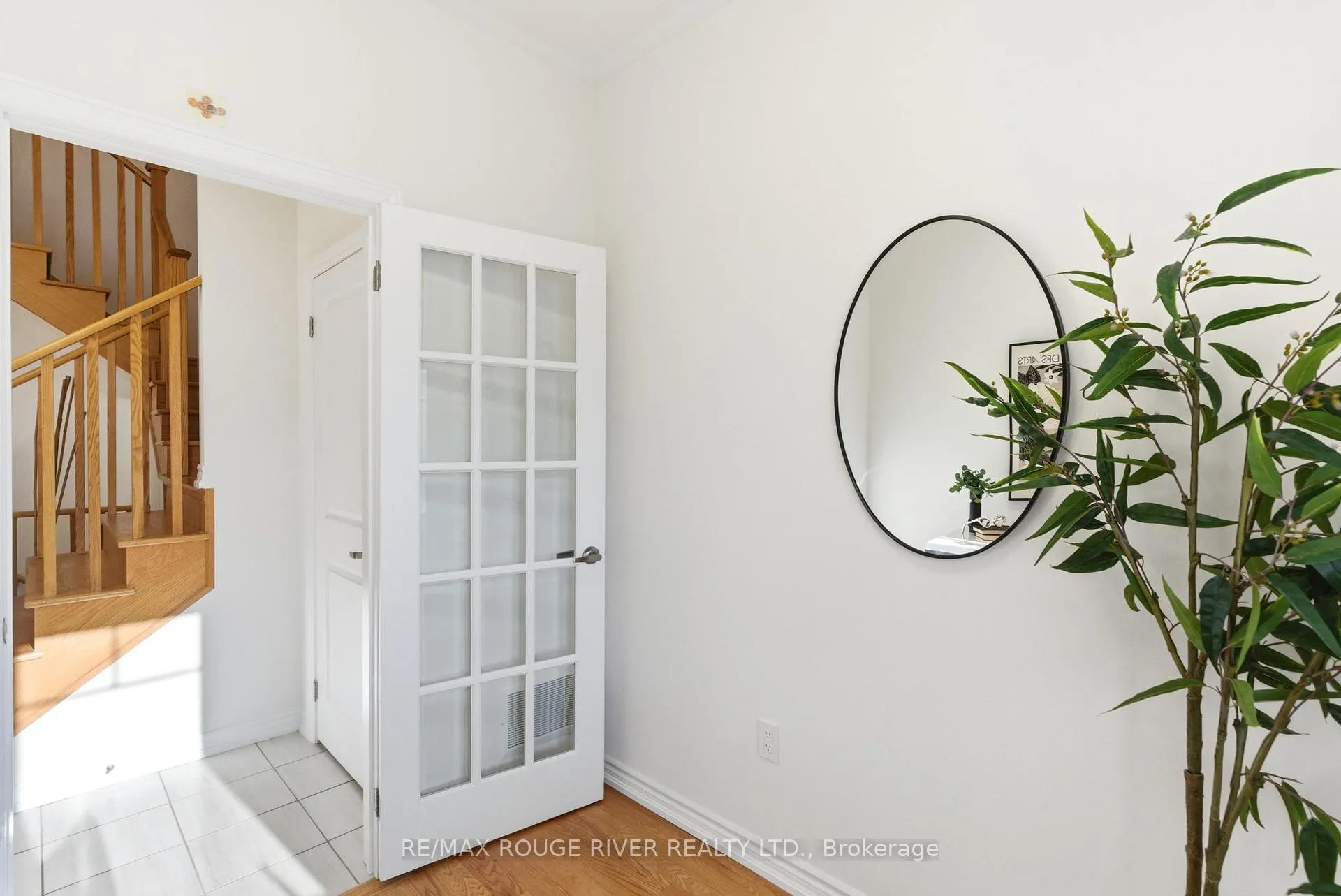 Photo 5 of 27 Swordfish Drive, Whitby, Lynde Creek — HOMEH