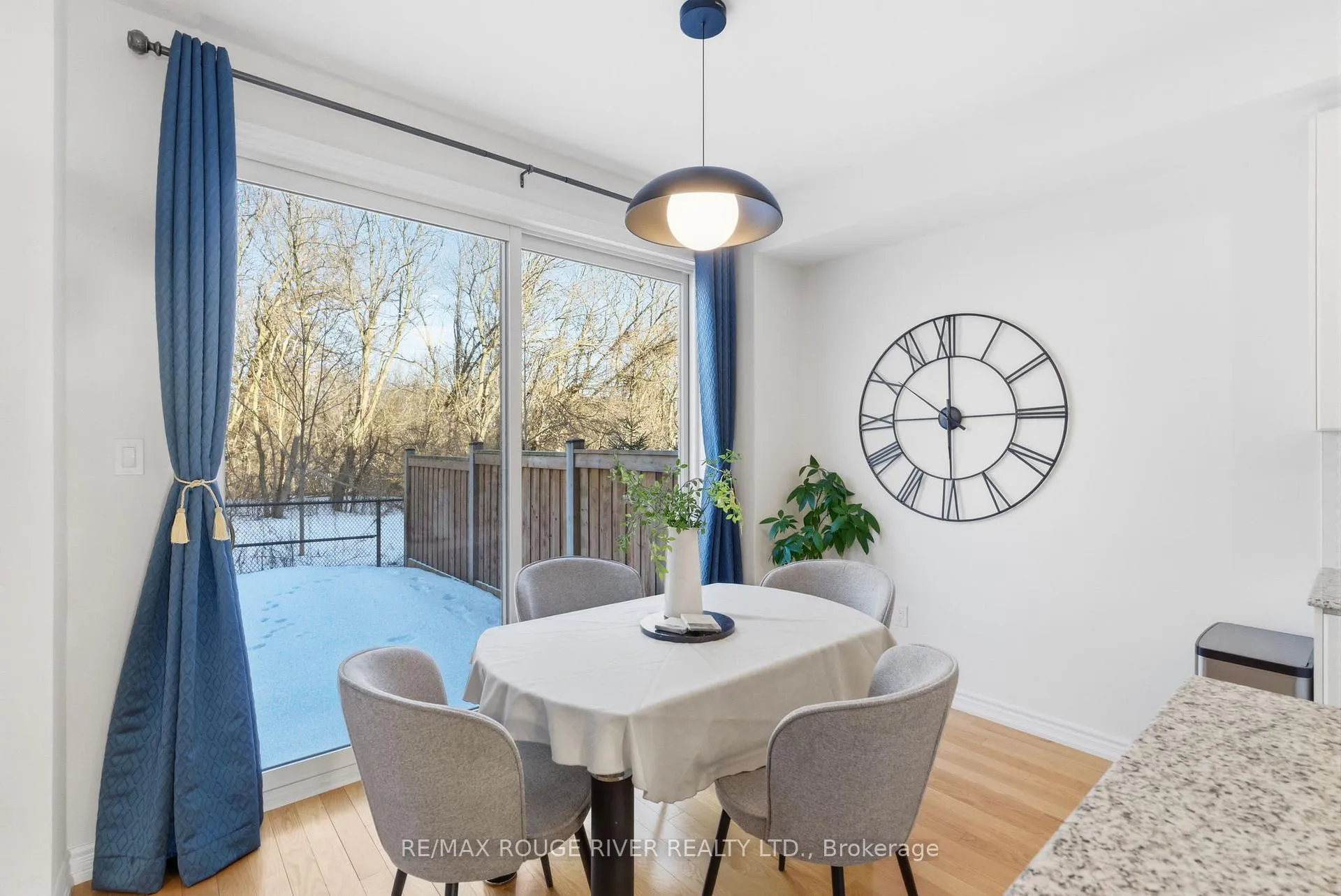 Photo 16 of 27 Swordfish Drive, Whitby, Lynde Creek — HOMEH