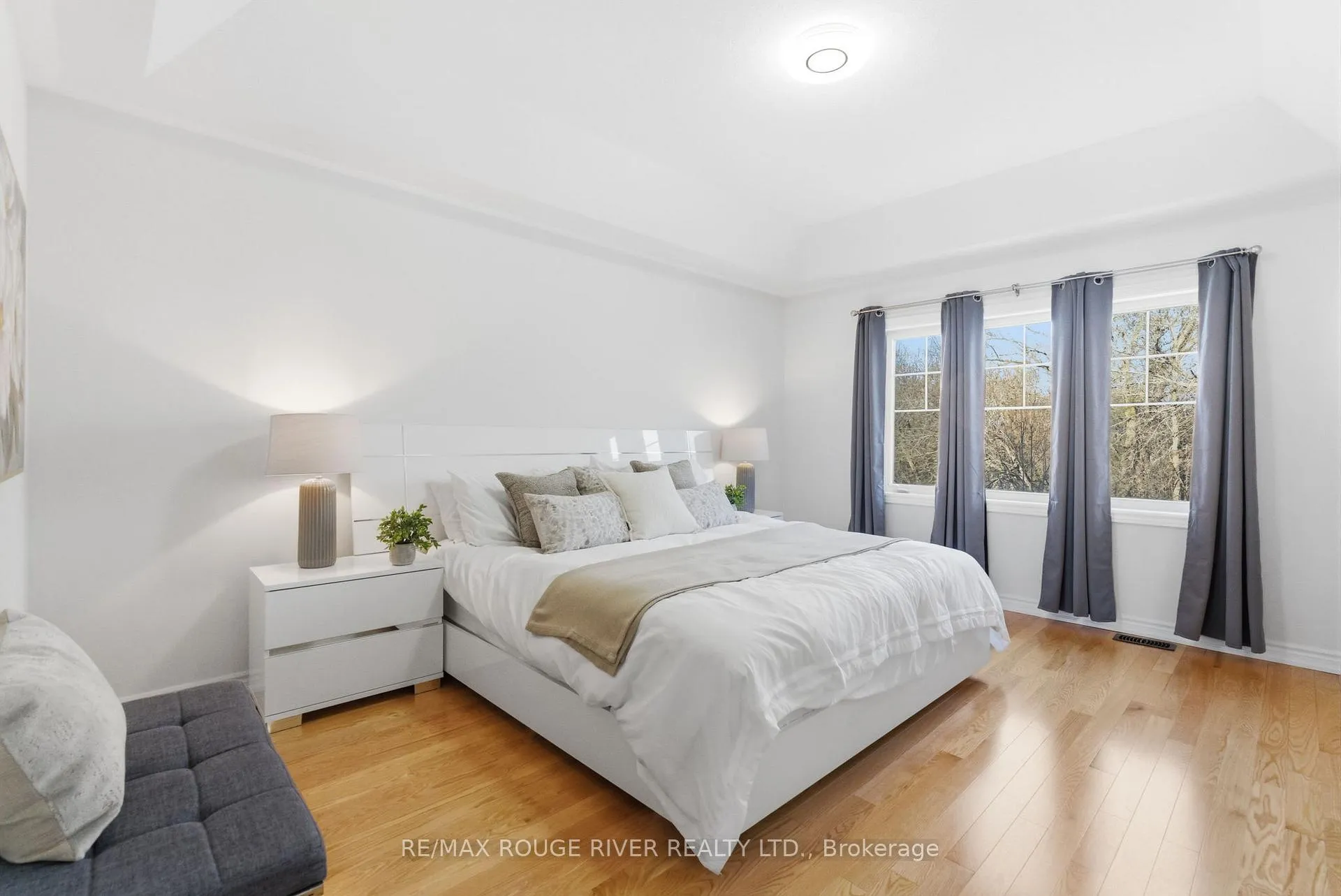 Photo 26 of 27 Swordfish Drive, Whitby, Lynde Creek — HOMEH
