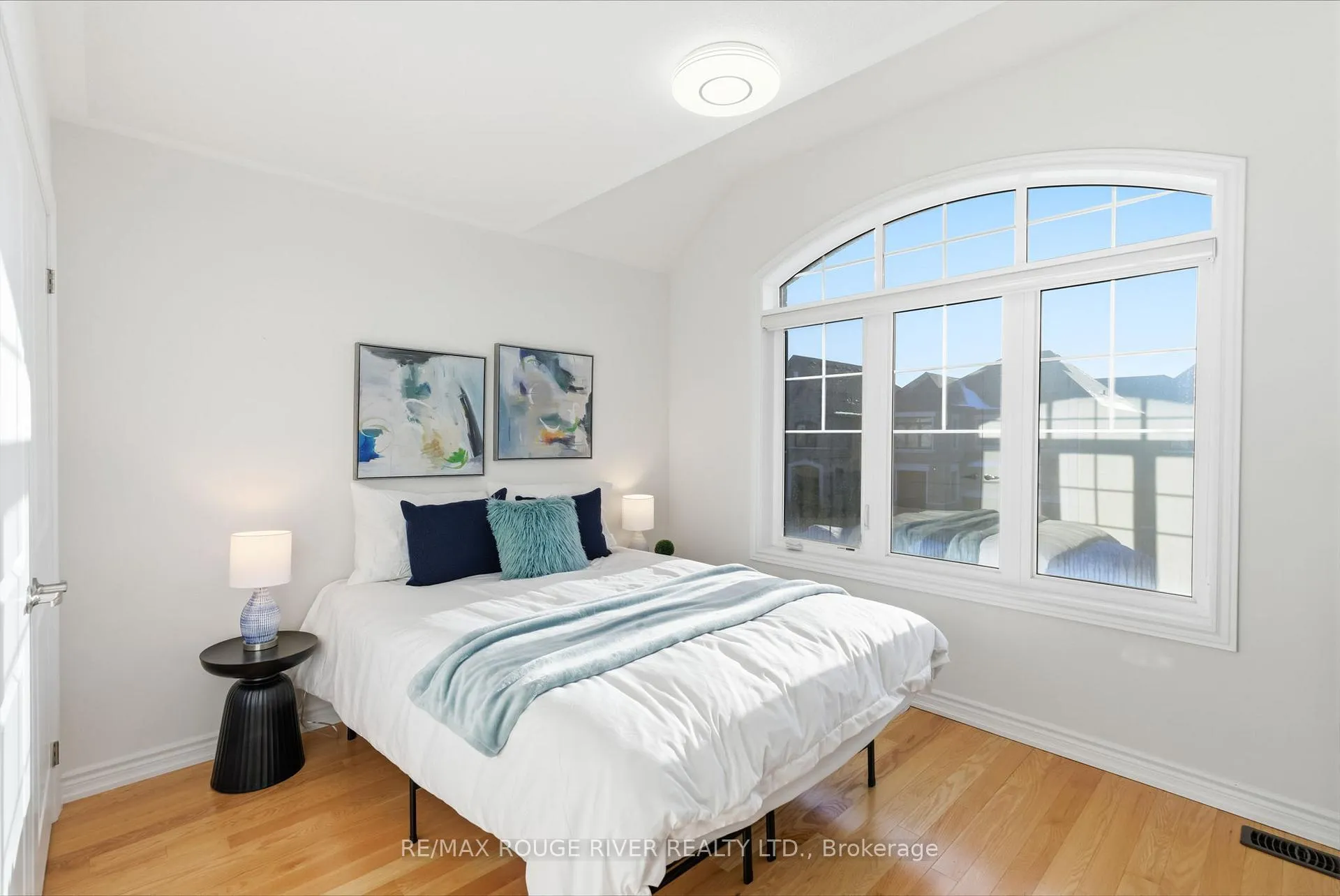 Photo 37 of 27 Swordfish Drive, Whitby, Lynde Creek — HOMEH
