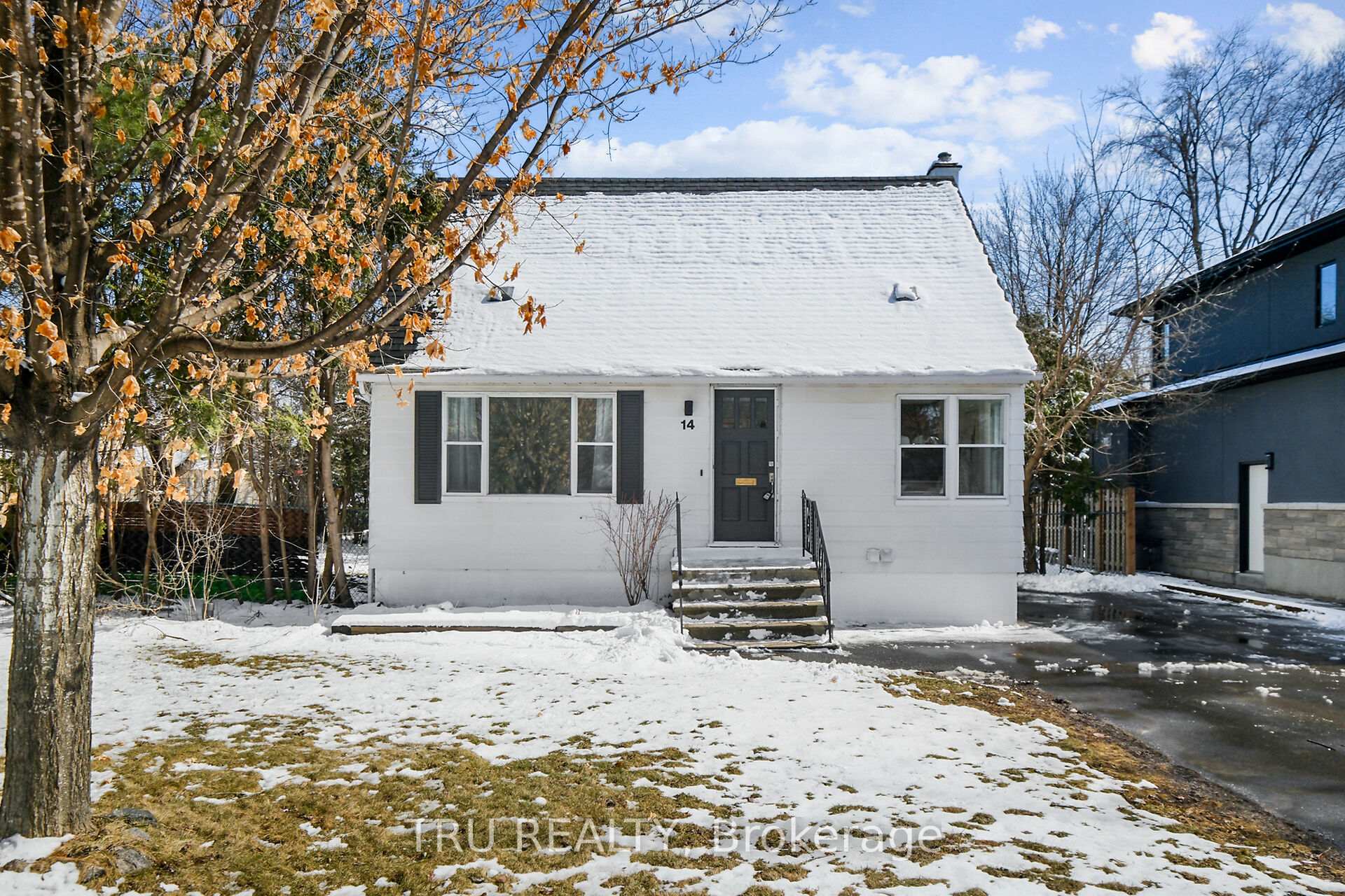 Front of 14 St Claire Avenue