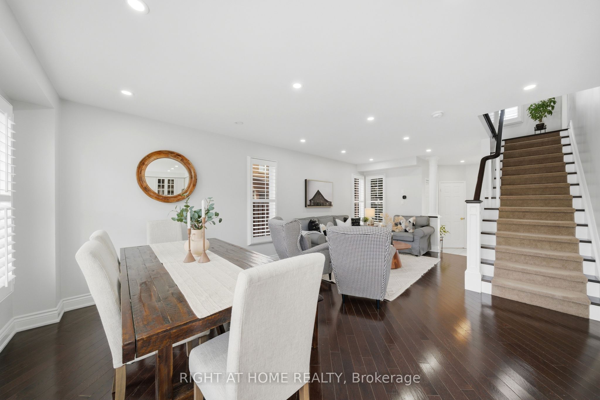 Photo 11 of 2230 Sutton Drive, Burlington, Orchard — HOMEH