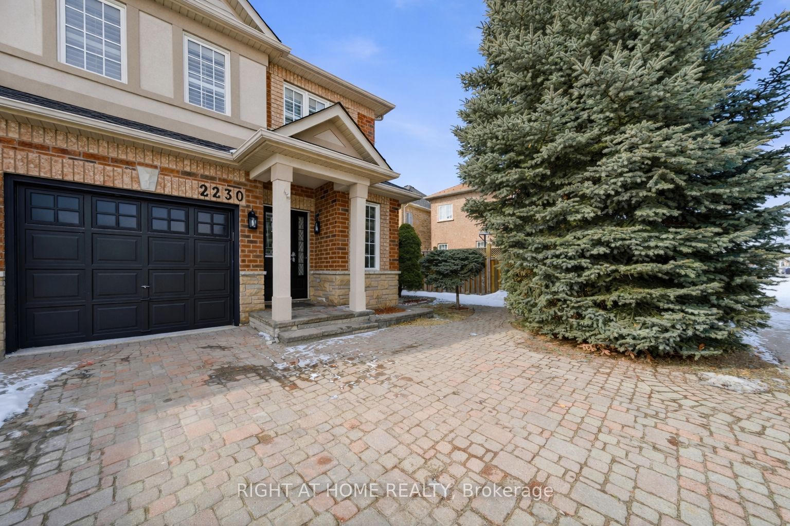 Photo 2 of 2230 Sutton Drive, Burlington, Orchard — HOMEH