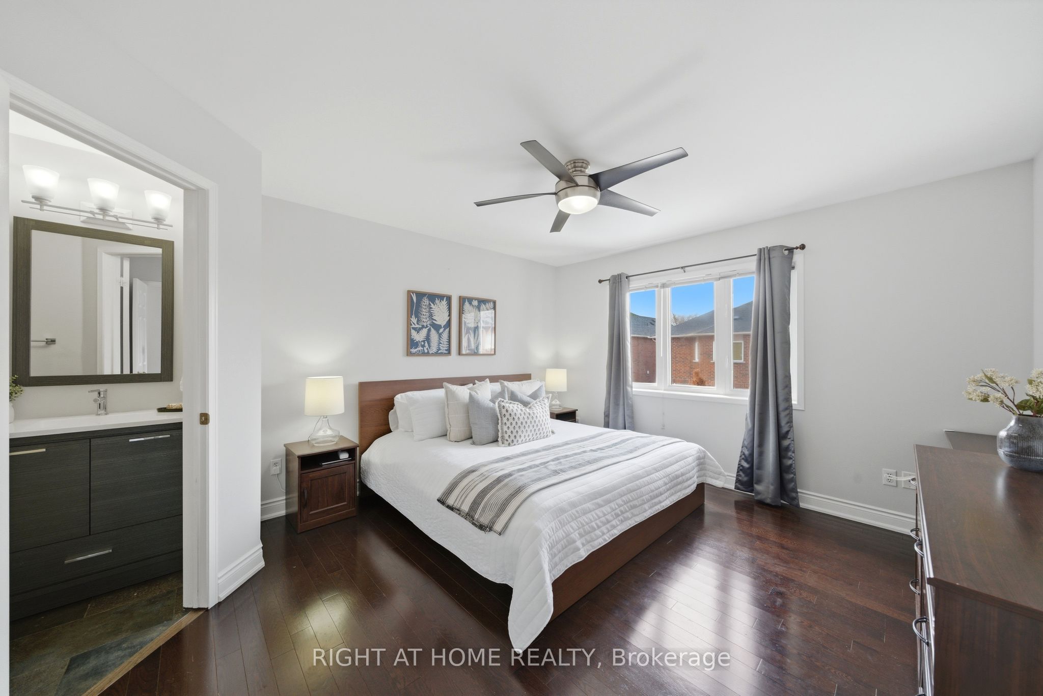 Photo 14 of 2230 Sutton Drive, Burlington, Orchard — HOMEH