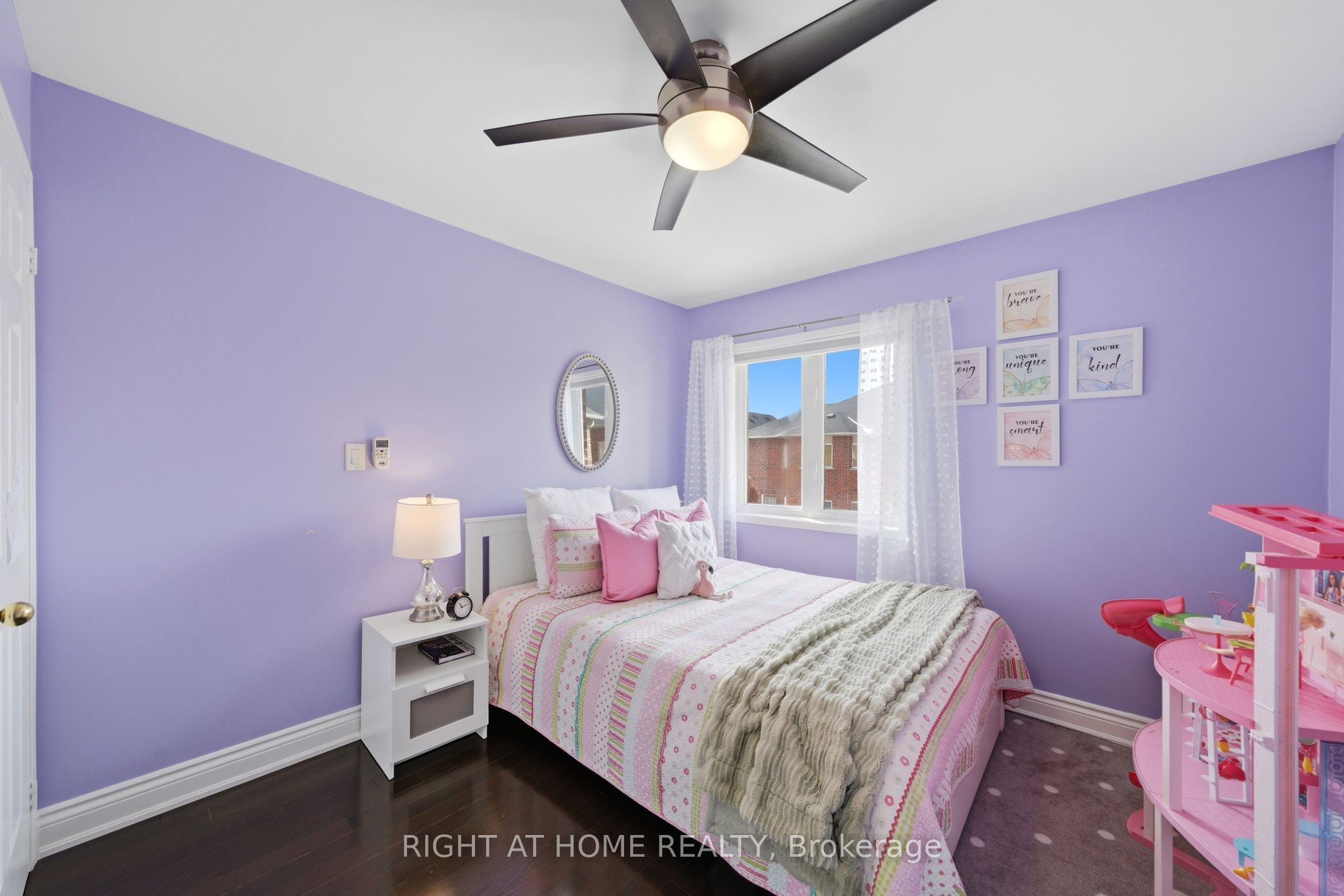 Photo 17 of 2230 Sutton Drive, Burlington, Orchard — HOMEH