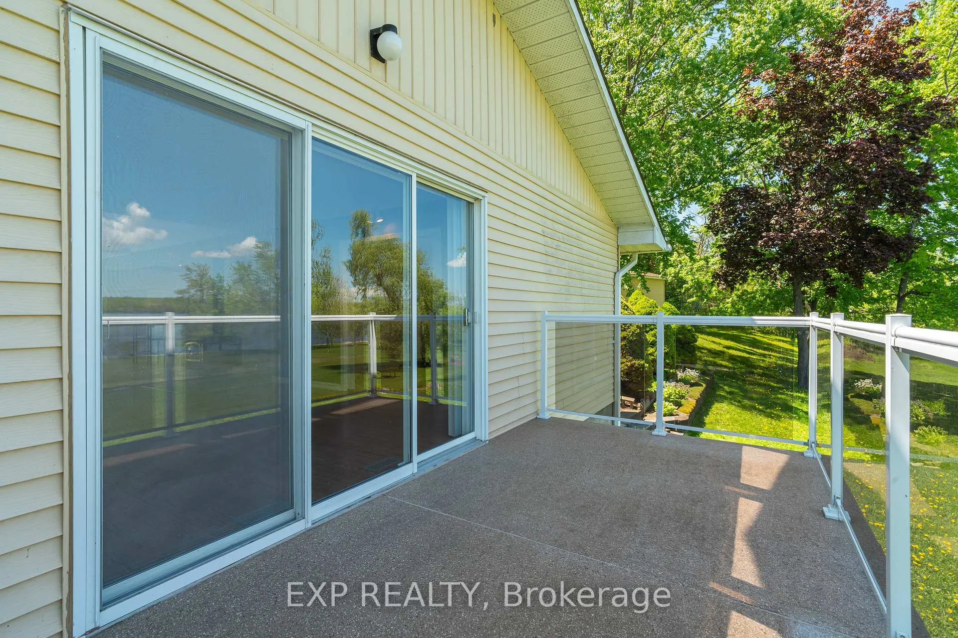 Photo 11 of 2577 Regional Rd 174, Ottawa, Cumberland Village — HOMEH