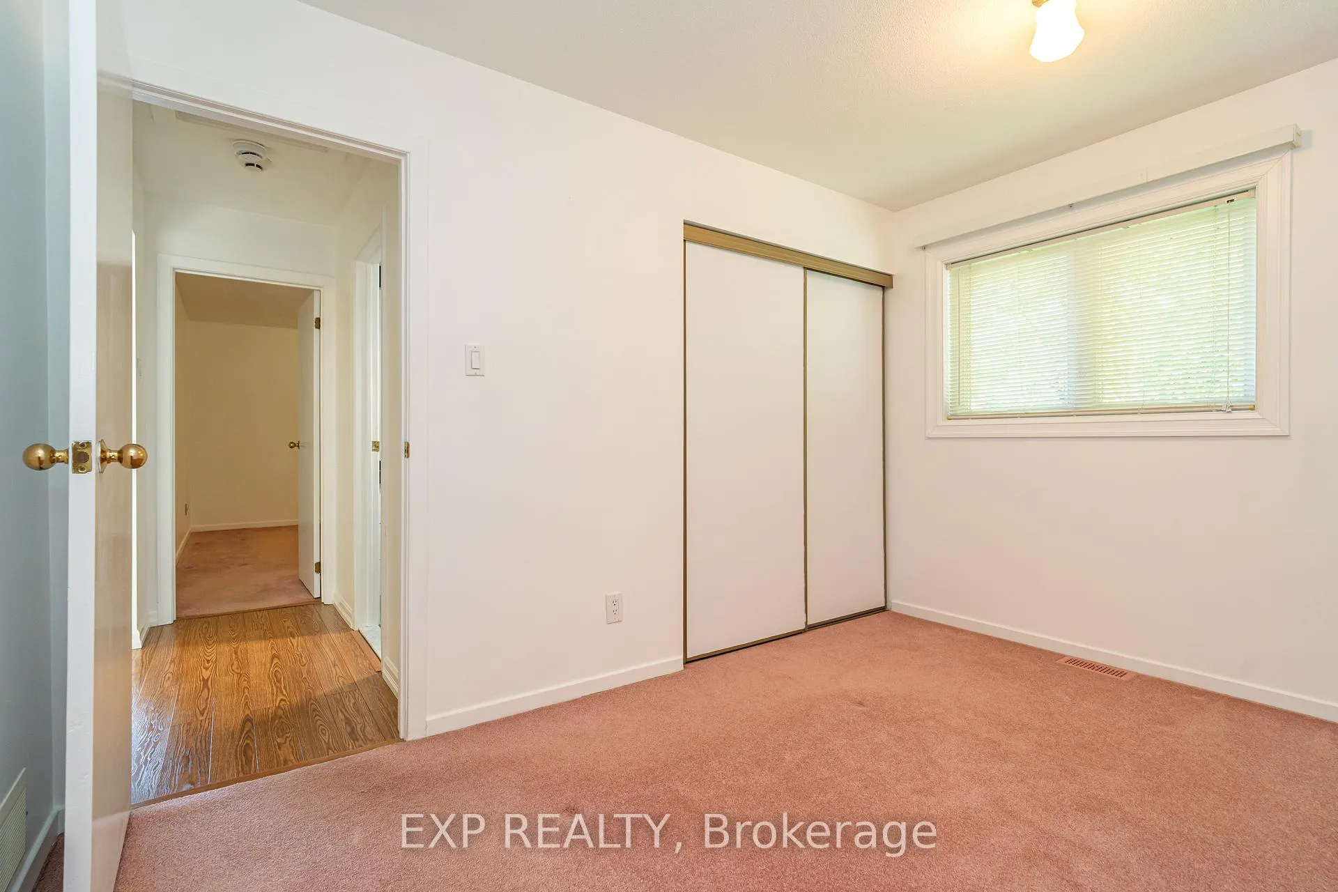 Photo 13 of 2577 Regional Rd 174, Ottawa, Cumberland Village — HOMEH