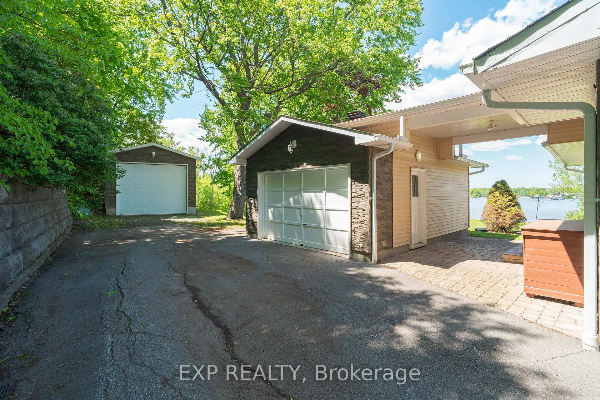 Photo 30 of 2577 Regional Rd 174, Ottawa, Cumberland Village — HOMEH