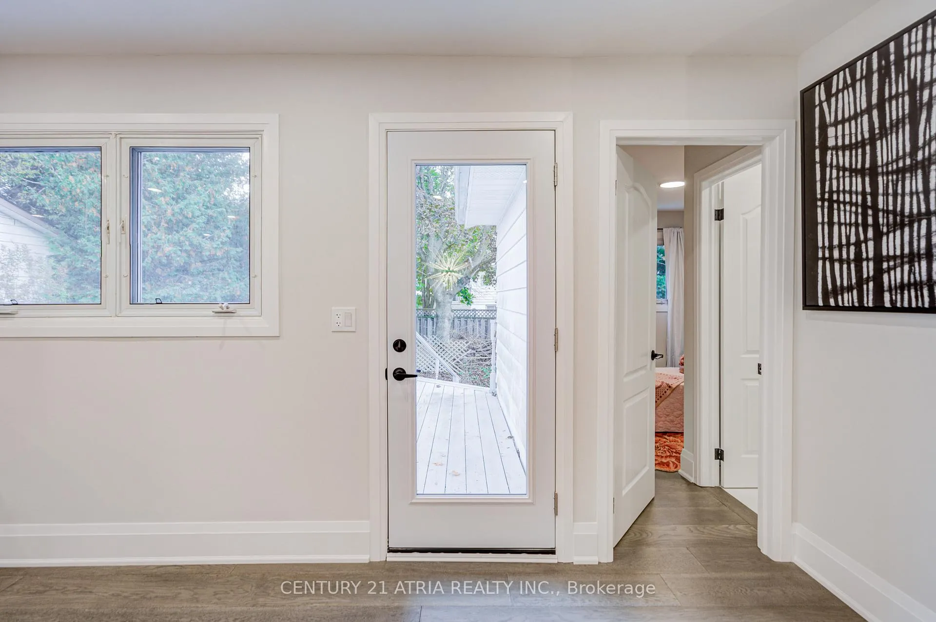 Photo 16 of 33 Sir Brandiles Place, Markham, Markham Village — HOMEH