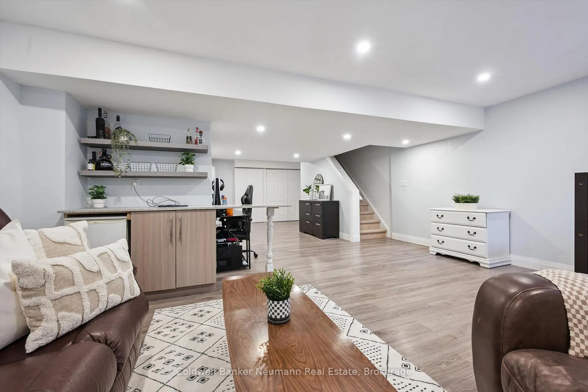 Photo 28 of Unit 37, 20 Shackleton Drive, Guelph, Grange Road — HOMEH