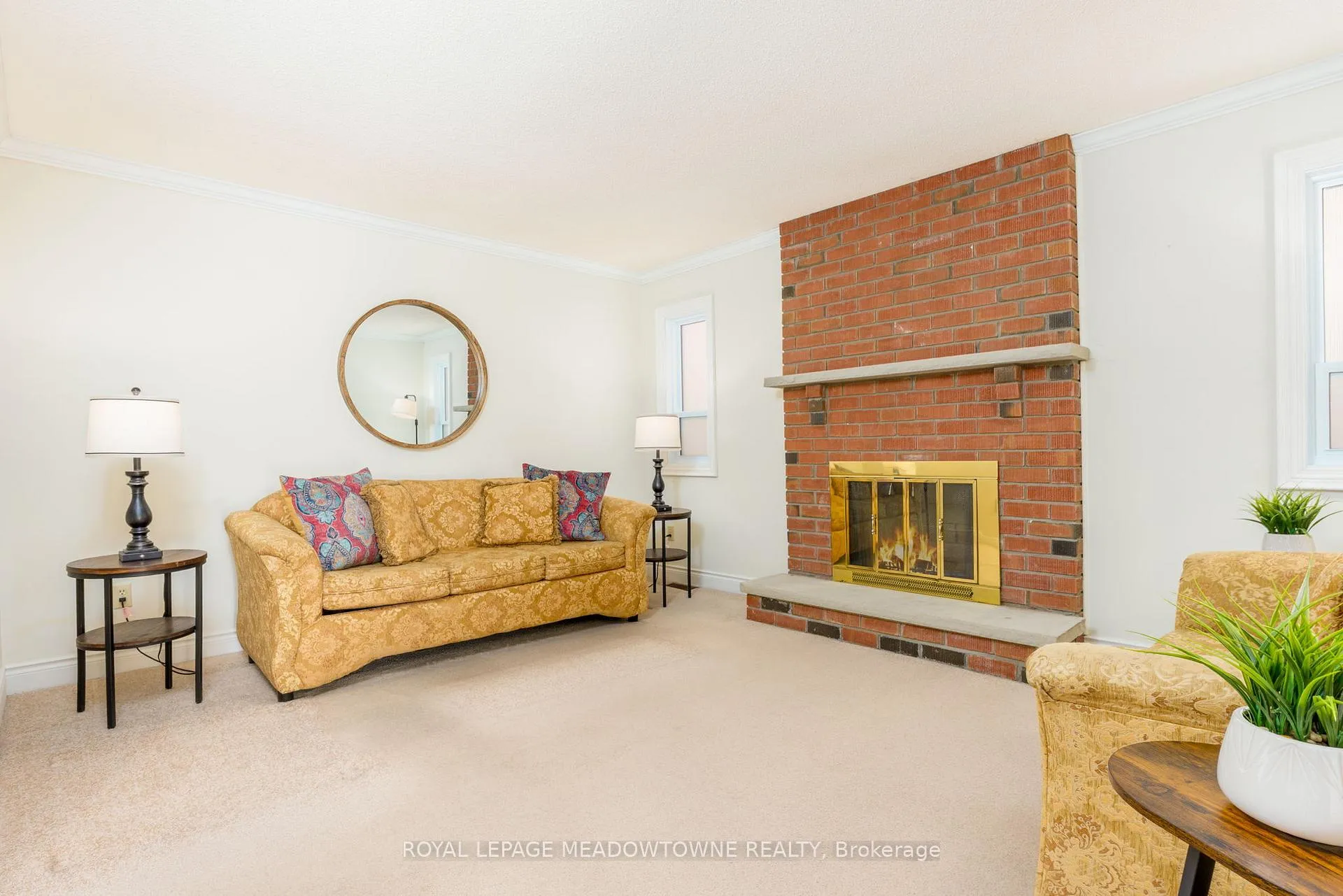 Photo 8 of 14 Brookland Drive, Brampton, Avondale — HOMEH