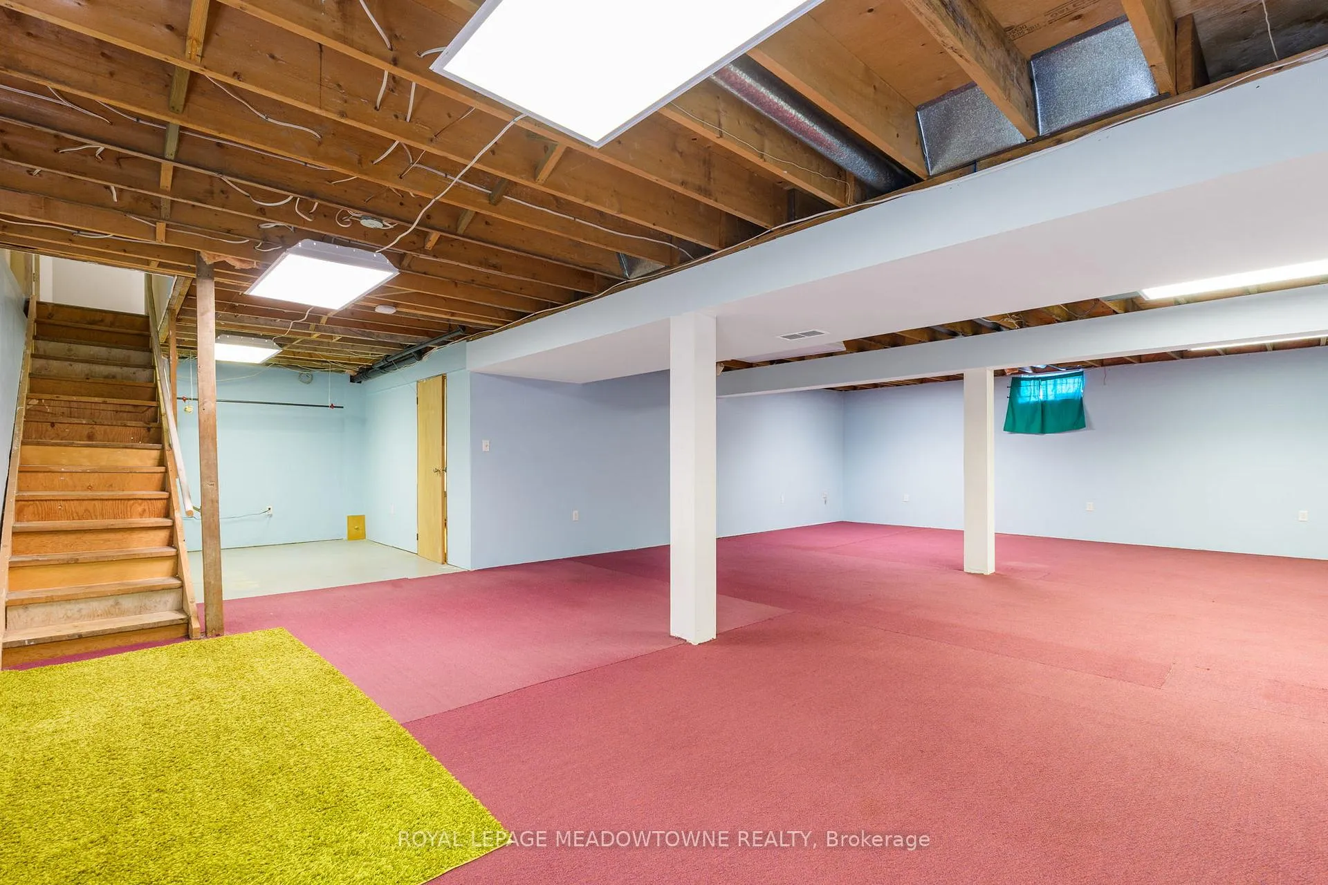 Photo 29 of 14 Brookland Drive, Brampton, Avondale — HOMEH
