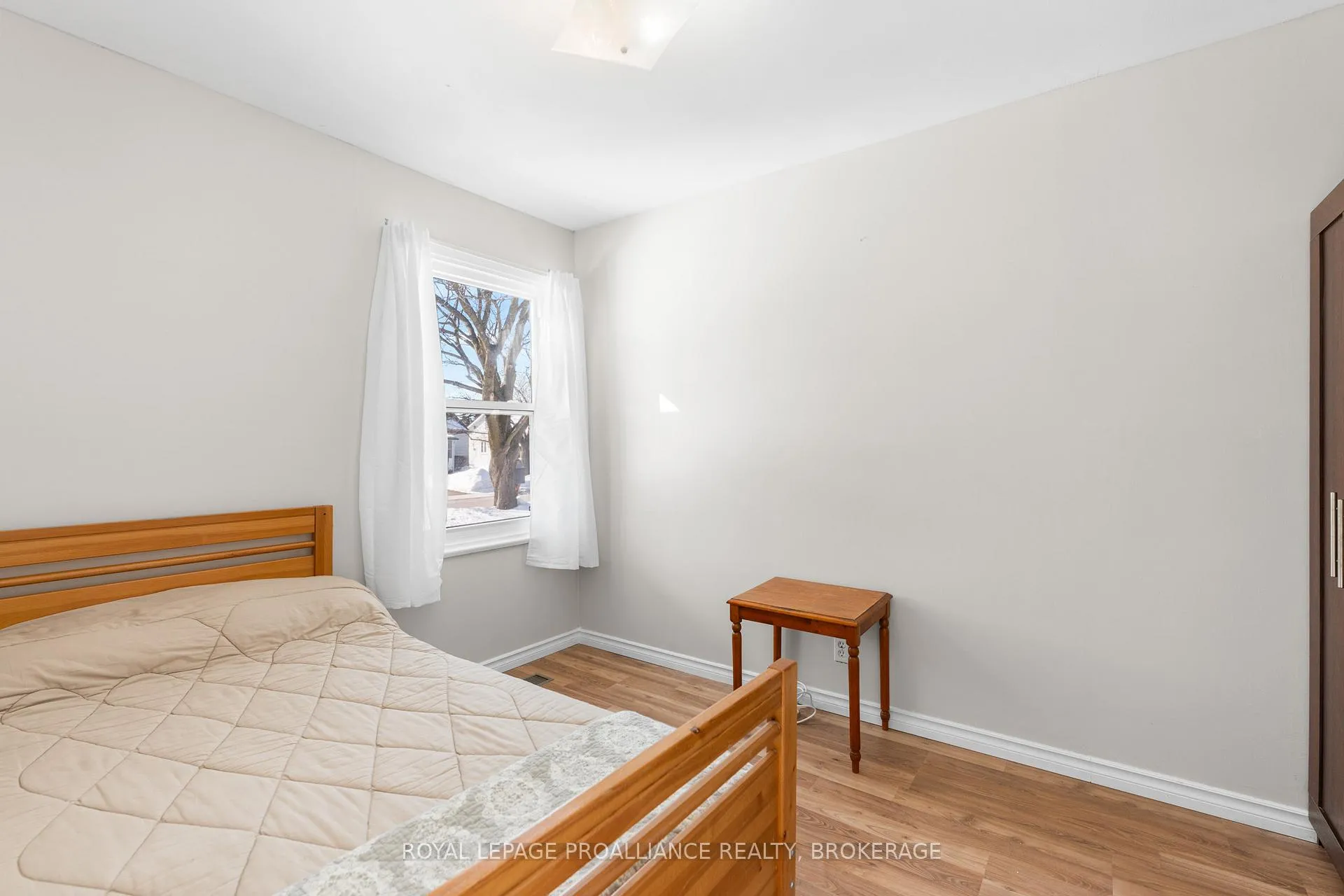 Photo 7 of 7 Dunkirk Avenue, Kingston, East of Sir John A. Blvd — HOMEH