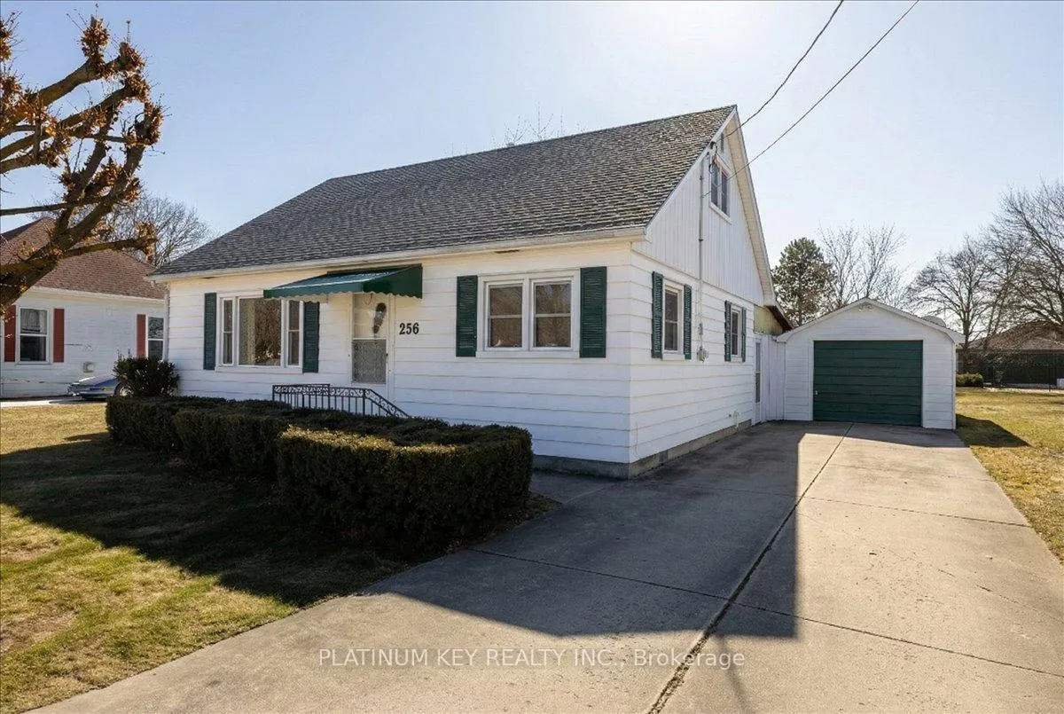 Front of 256 King Street