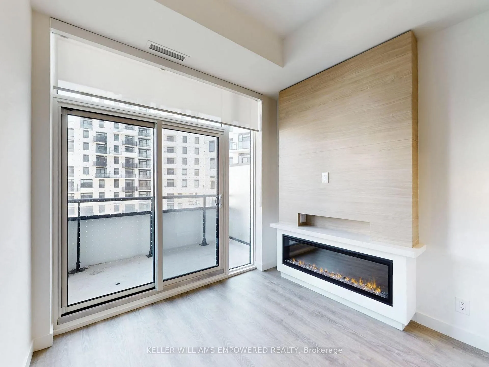 Photo 6 of Unit 826, 1050 Eastern Avenue, Toronto, Greenwood-Coxwell — HOMEH