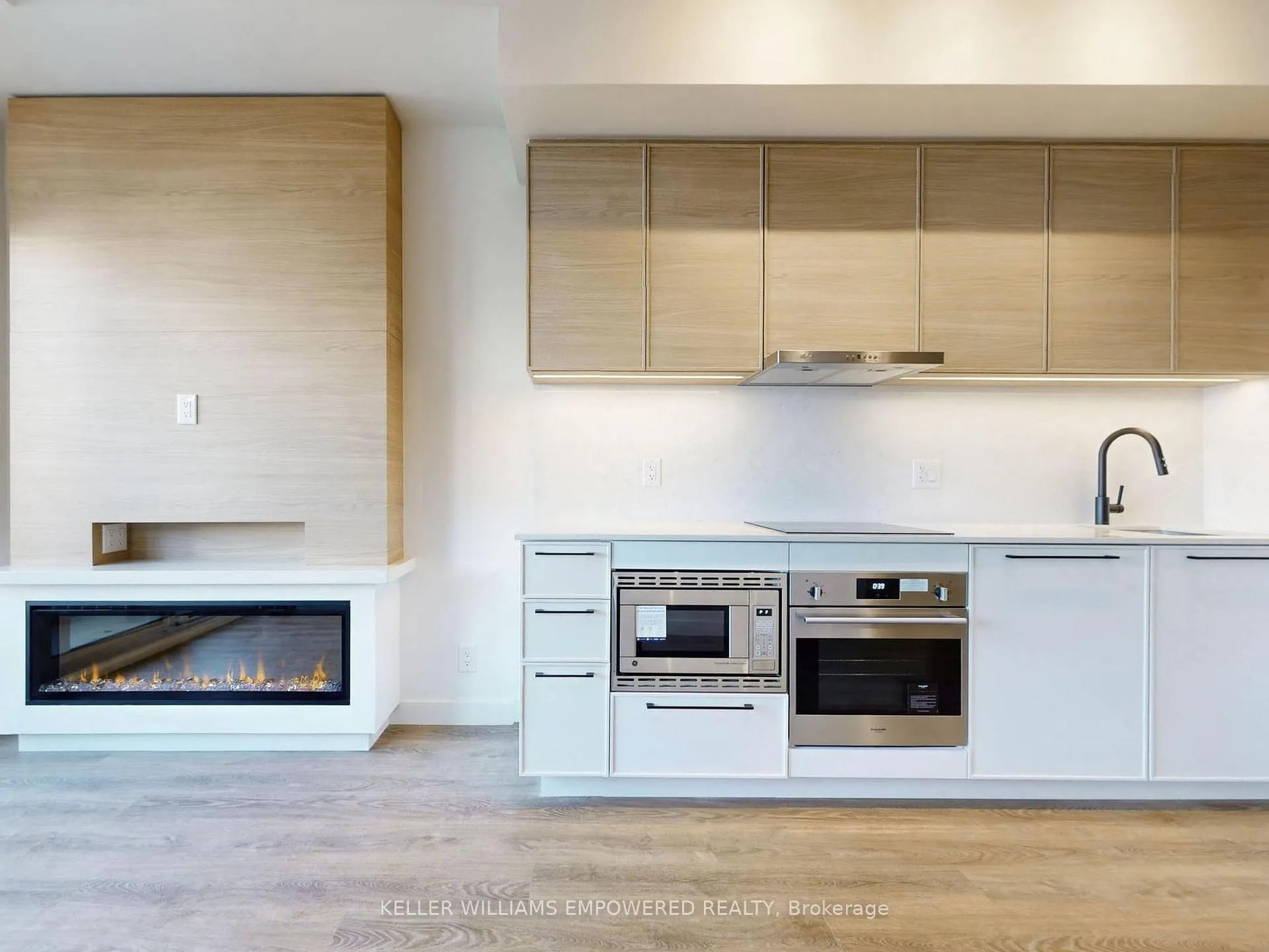 Photo 11 of Unit 826, 1050 Eastern Avenue, Toronto, Greenwood-Coxwell — HOMEH