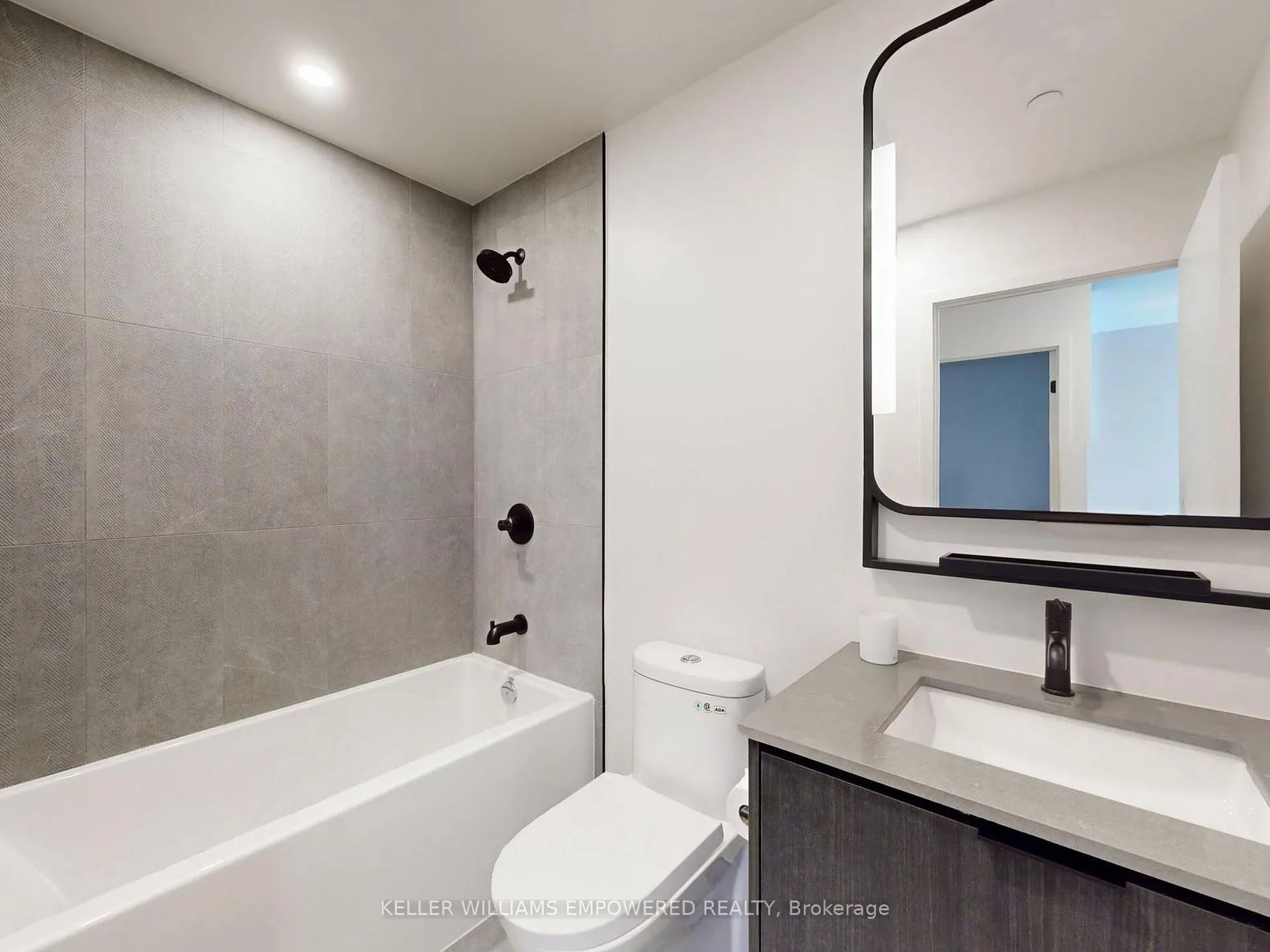 Photo 22 of Unit 826, 1050 Eastern Avenue, Toronto, Greenwood-Coxwell — HOMEH