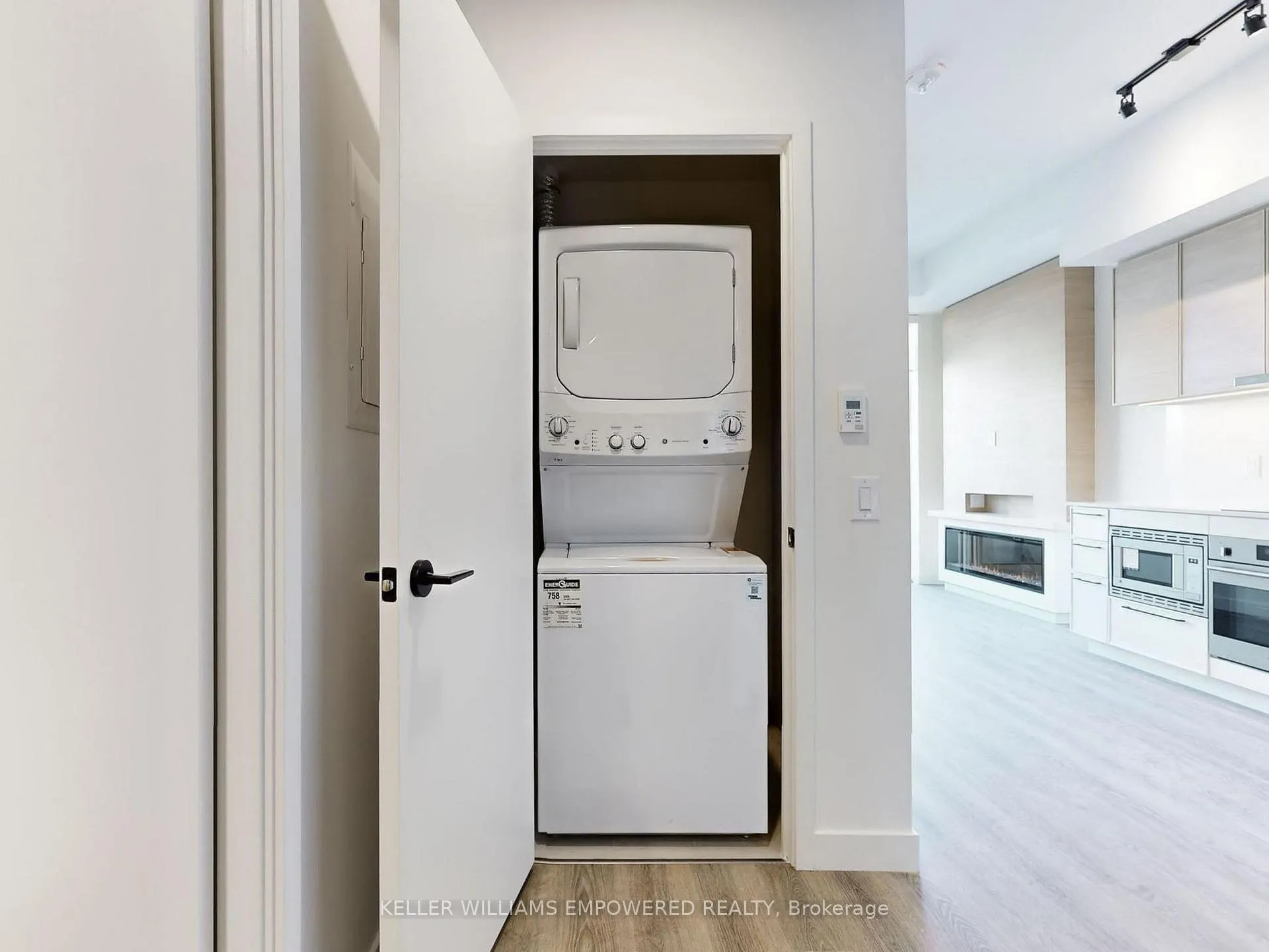 Photo 29 of Unit 826, 1050 Eastern Avenue, Toronto, Greenwood-Coxwell — HOMEH