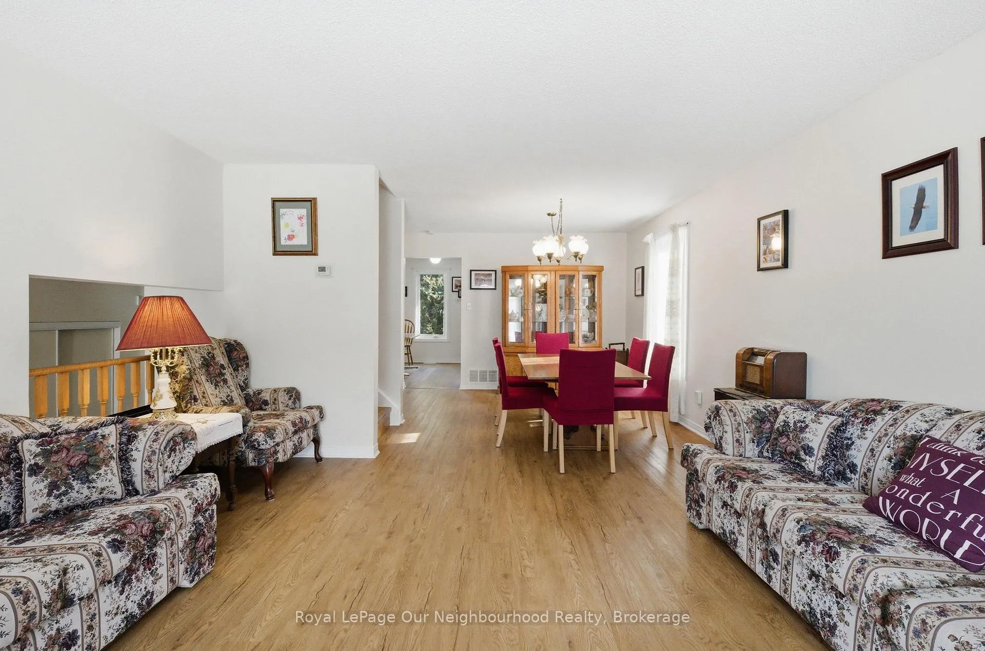 Photo 13 of 109 Ardwick Street, Whitby, Blue Grass Meadows — HOMEH