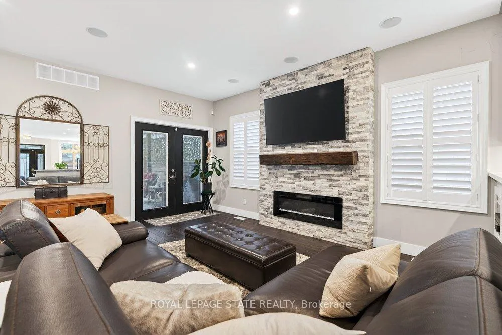 Photo 2 of 117 Monarch Street, Welland, Prince Charles — HOMEH