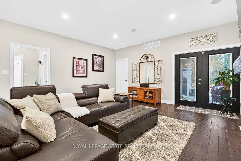 Photo 16 of 117 Monarch Street, Welland, Prince Charles — HOMEH