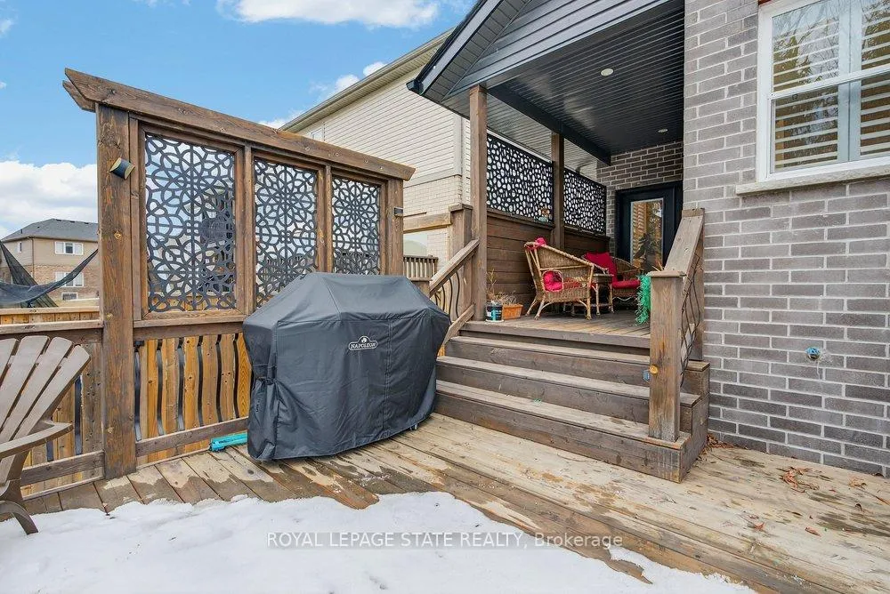 Photo 42 of 117 Monarch Street, Welland, Prince Charles — HOMEH