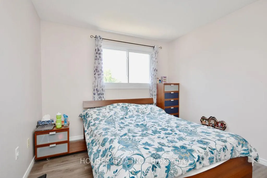 Photo 14 of 45 D'ambrosio Drive, Barrie, Painswick North — HOMEH