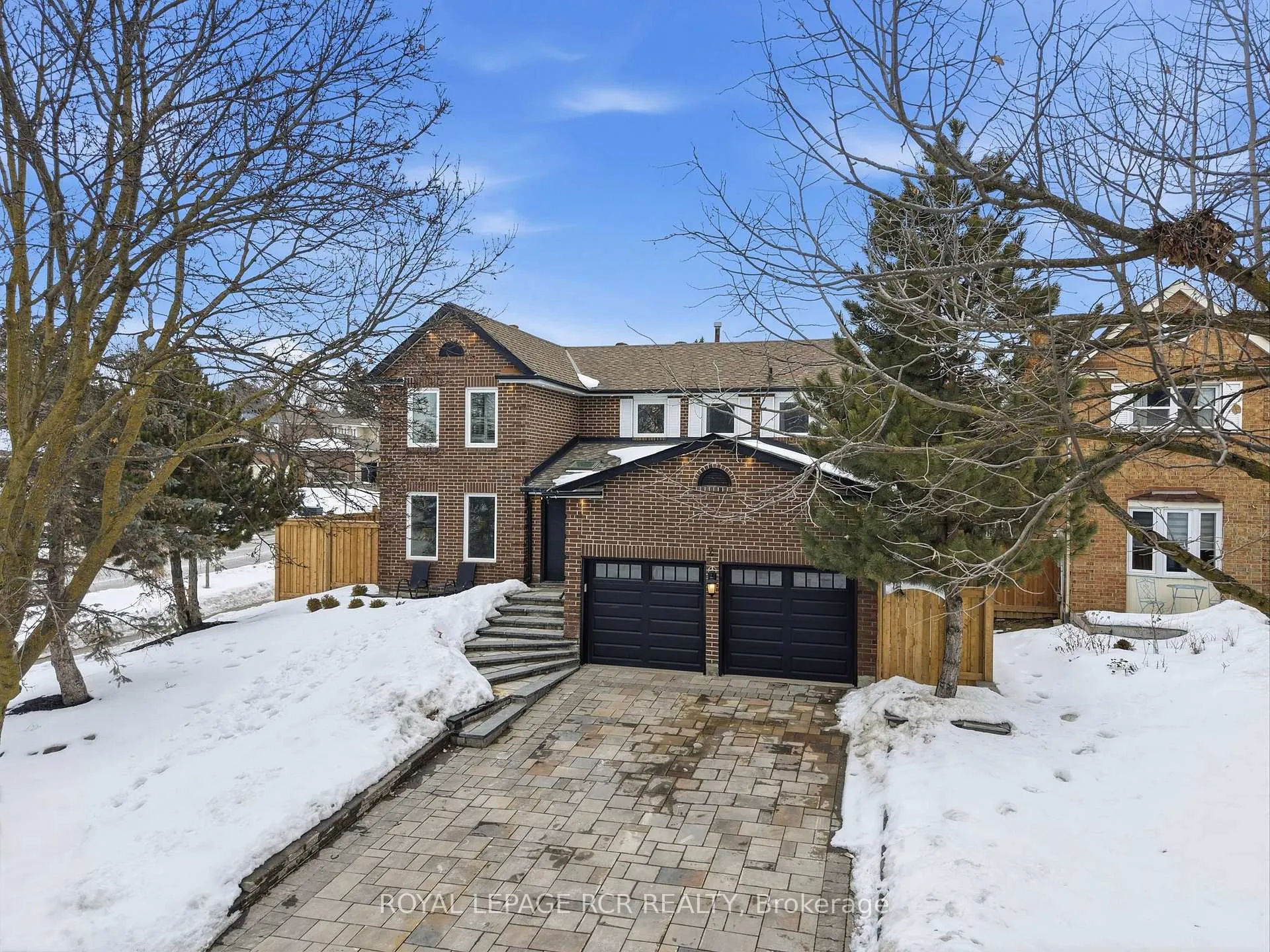 Photo 1 of 2 Meyer Circle, Markham, Markham Village — HOMEH