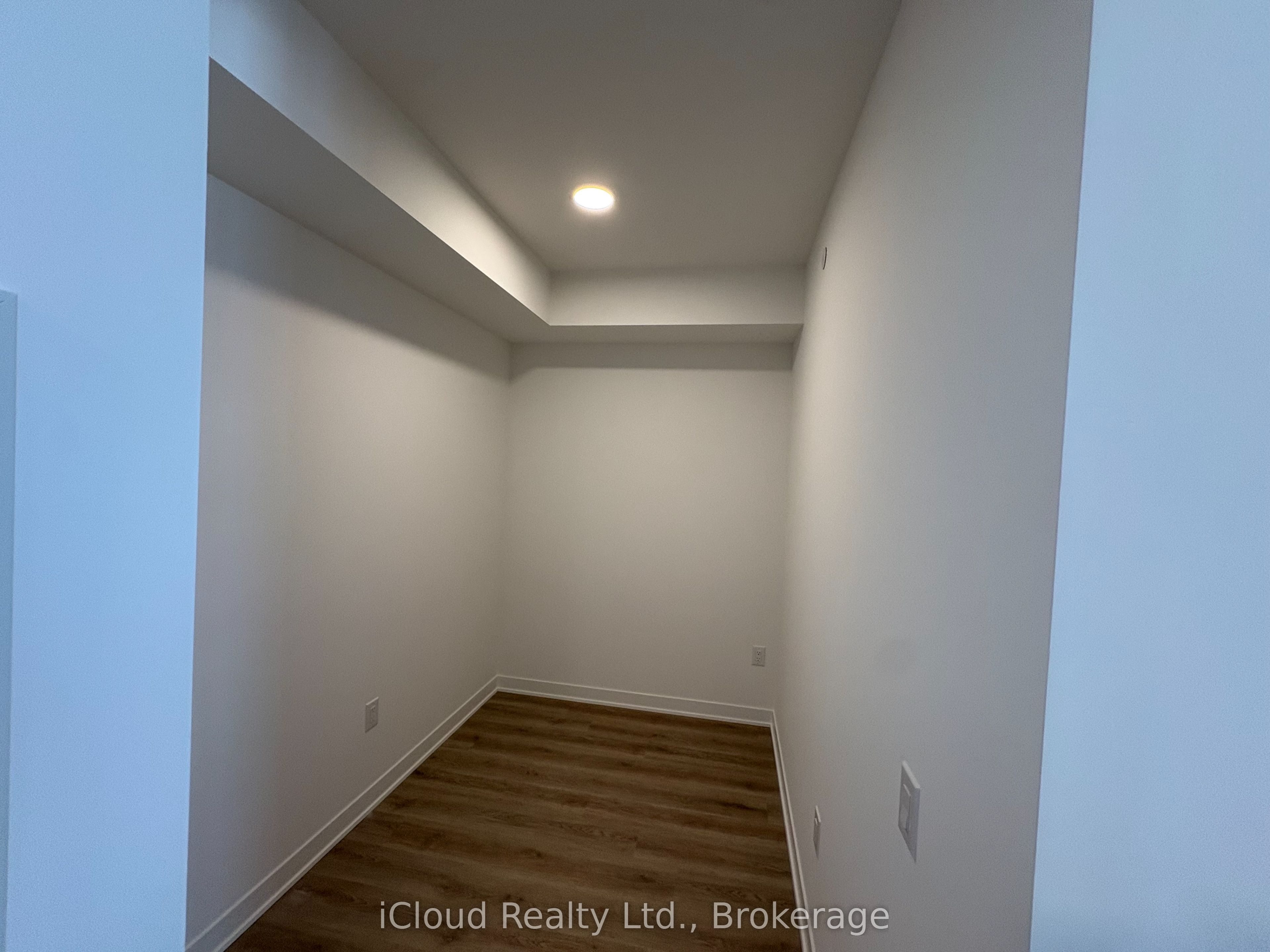 Photo 10 of Unit 916, 20 All Nations Drive, Brampton, Northwest Brampton — HOMEH