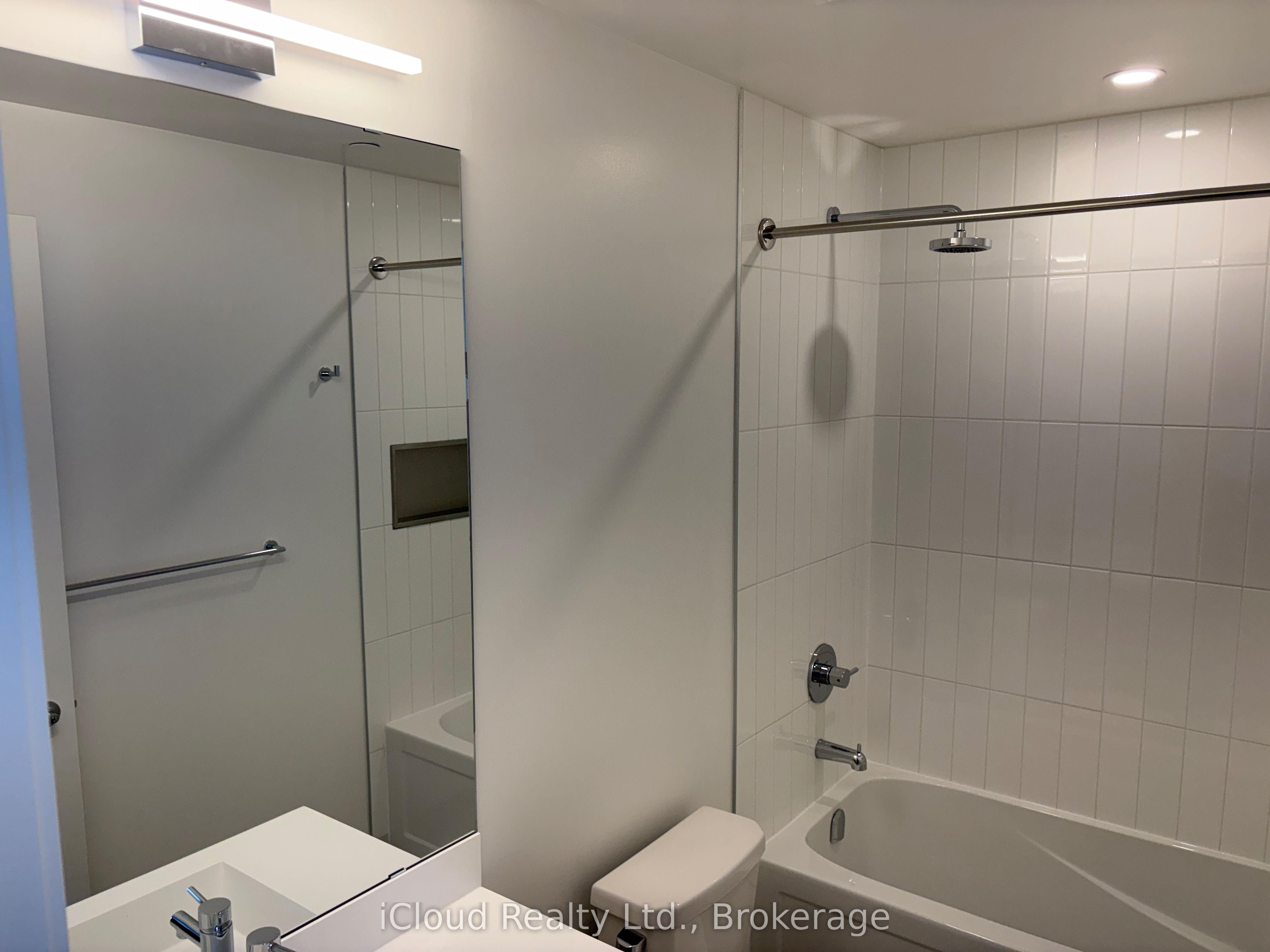 Photo 8 of Unit 916, 20 All Nations Drive, Brampton, Northwest Brampton — HOMEH