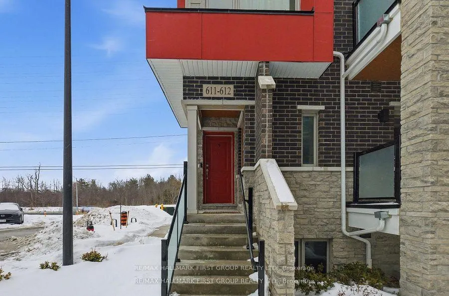 Photo 7 of 611 1034 Reflection Place, Pickering, Rural Pickering — HOMEH
