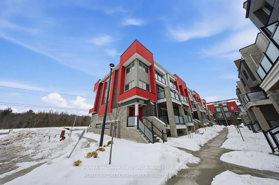Photo 9 of 611 1034 Reflection Place, Pickering, Rural Pickering — HOMEH