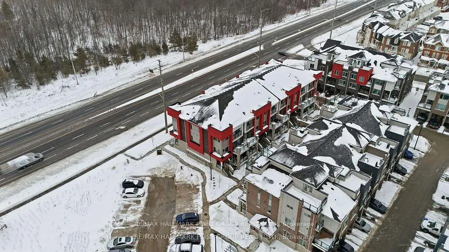Photo 12 of 611 1034 Reflection Place, Pickering, Rural Pickering — HOMEH