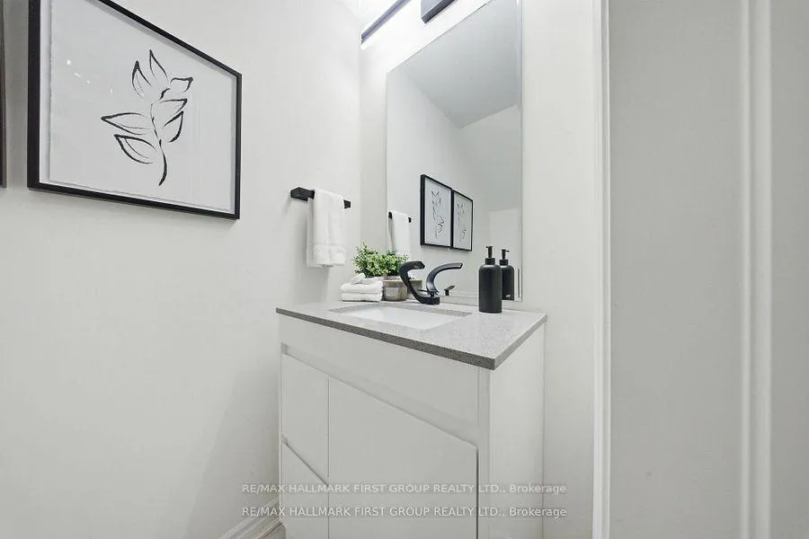 Photo 24 of 611 1034 Reflection Place, Pickering, Rural Pickering — HOMEH