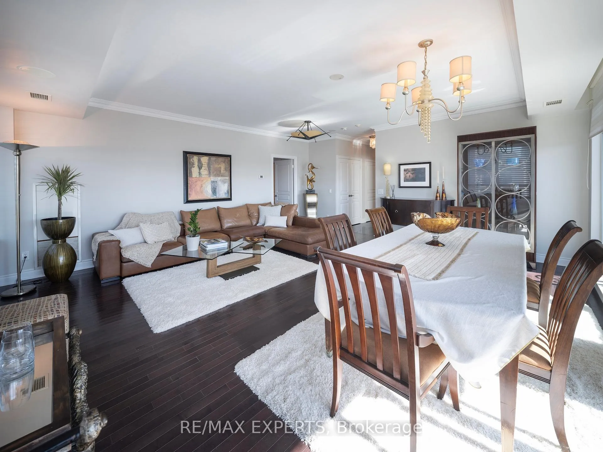 Photo 8 of Unit 1008, 319 Merton Street, Toronto, Mount Pleasant West — HOMEH