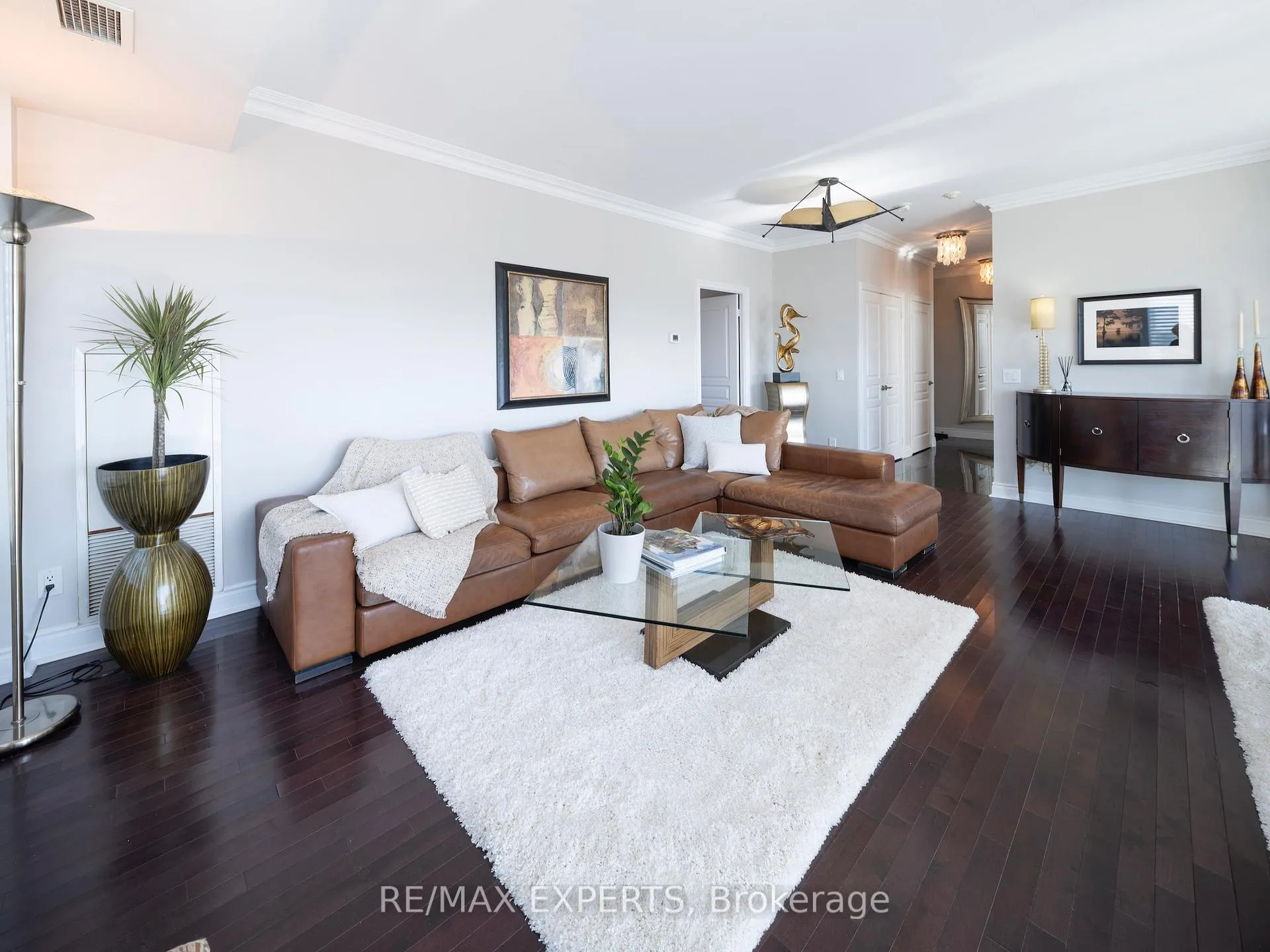 Photo 9 of Unit 1008, 319 Merton Street, Toronto, Mount Pleasant West — HOMEH
