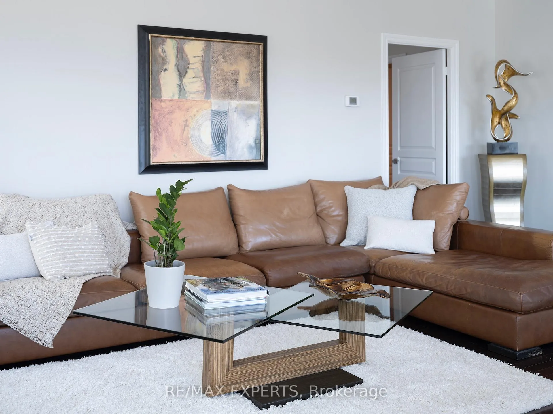 Photo 11 of Unit 1008, 319 Merton Street, Toronto, Mount Pleasant West — HOMEH