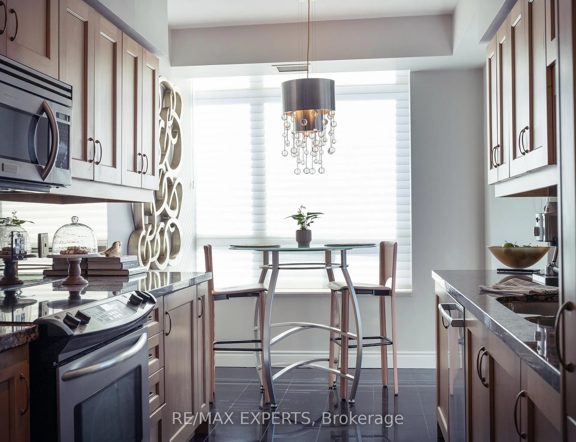 Photo 15 of Unit 1008, 319 Merton Street, Toronto, Mount Pleasant West — HOMEH